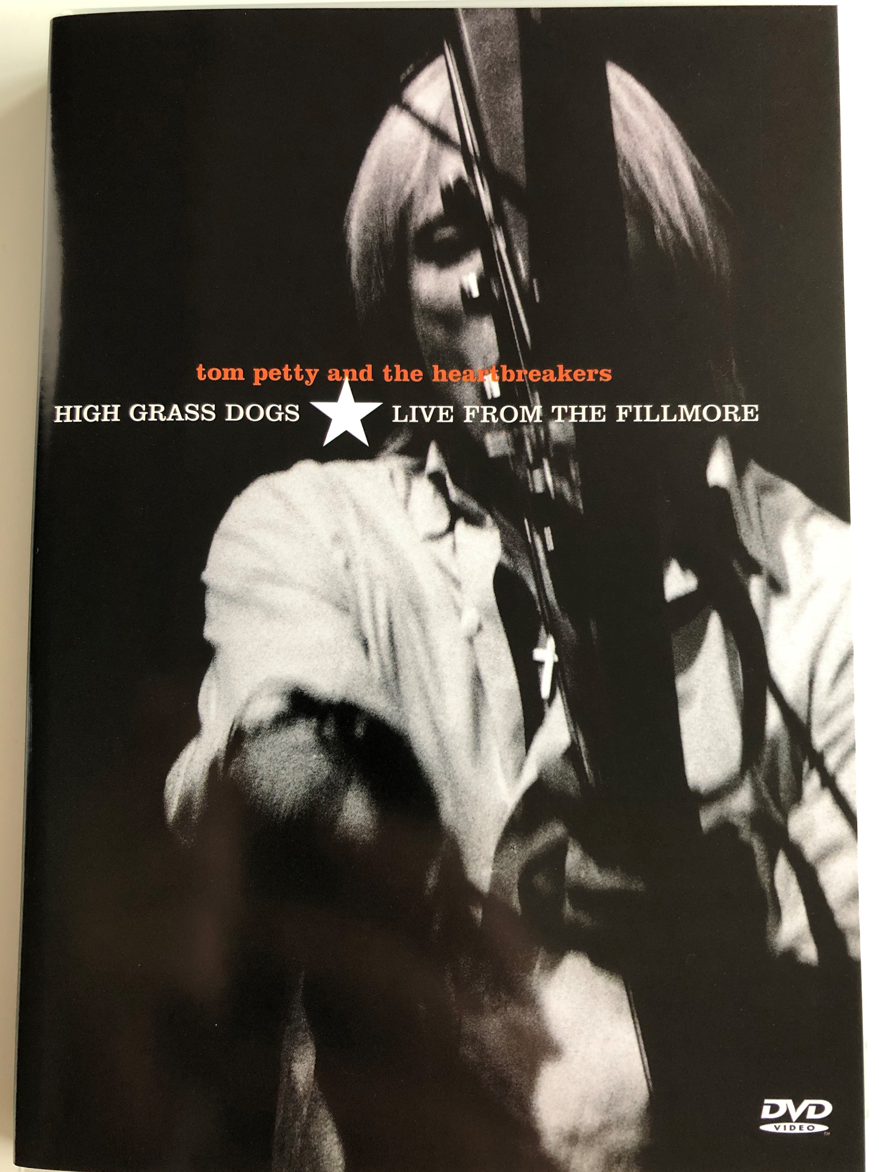 tom-petty-and-the-heartbreakers-high-grass-dogs-dvd-1999-live-from-the-fillmore-1.jpg