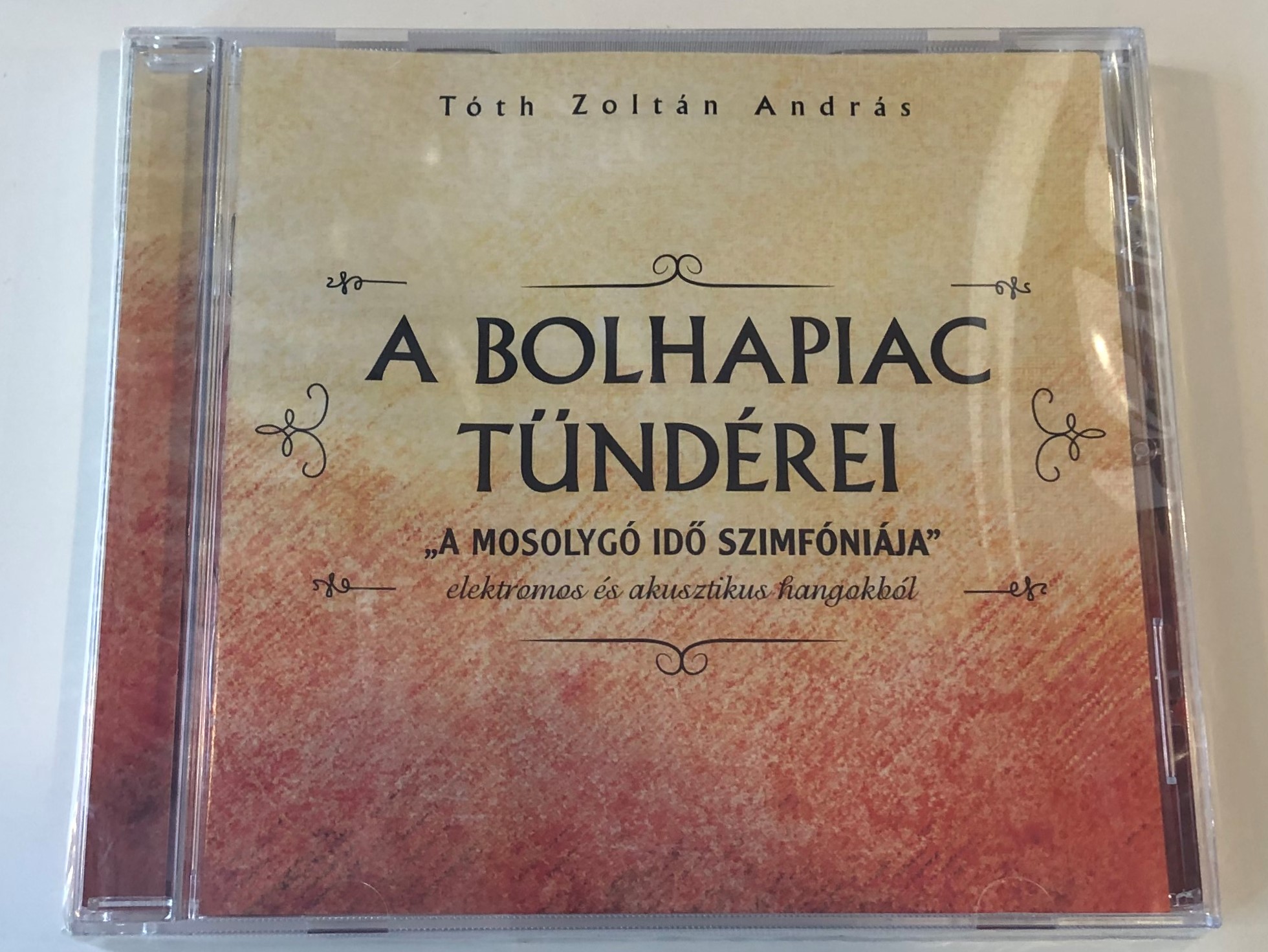 toth-zoltan-andras-a-bolhapiac-tunderei-a-mosolygo-ido-szimfoniaja-elektromos-es-akusztikus-hangakbol-grundrecords-audio-cd-2015-gr042-1-.jpg