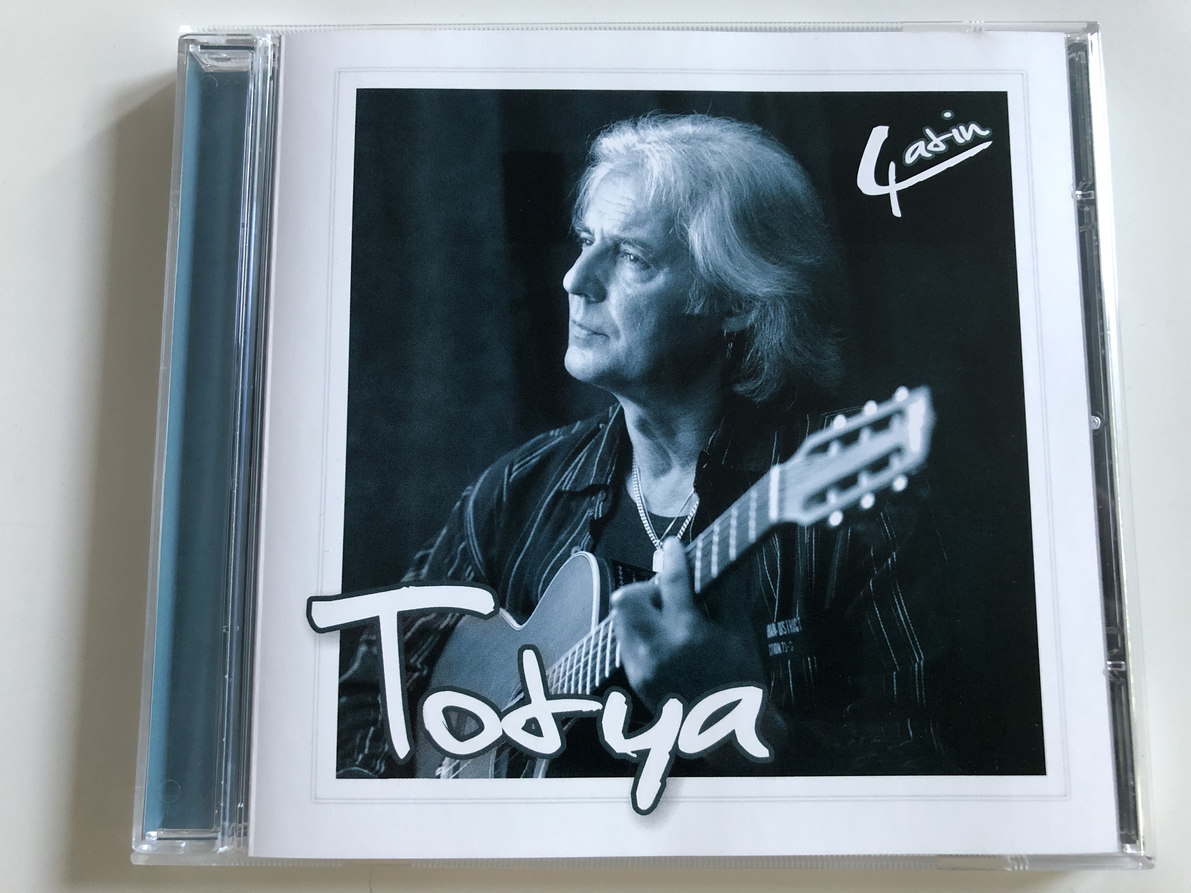 totya-4-latin-audio-cd-2007-sz-cs-antal-g-bor-bh-011-1-.jpg