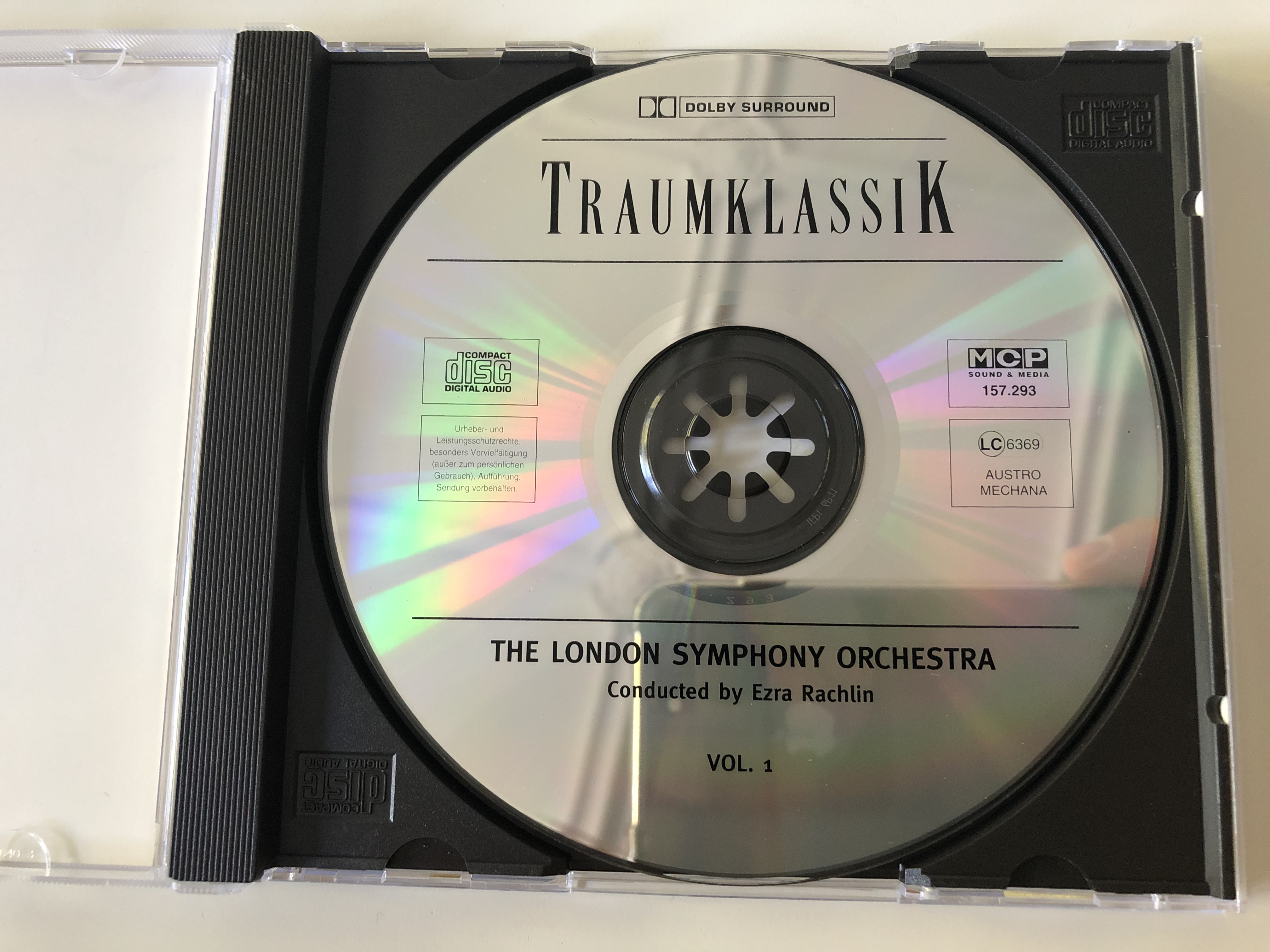 traumklassik-the-london-symphony-orchestra-vol.-1-slavonic-dances-antonin-dvorak-hebridies-overture-f.-m.-bartholdy-overture-from-carmen-georges-bizet-mcp-sound-media-audio-cd-cd-.jpg
