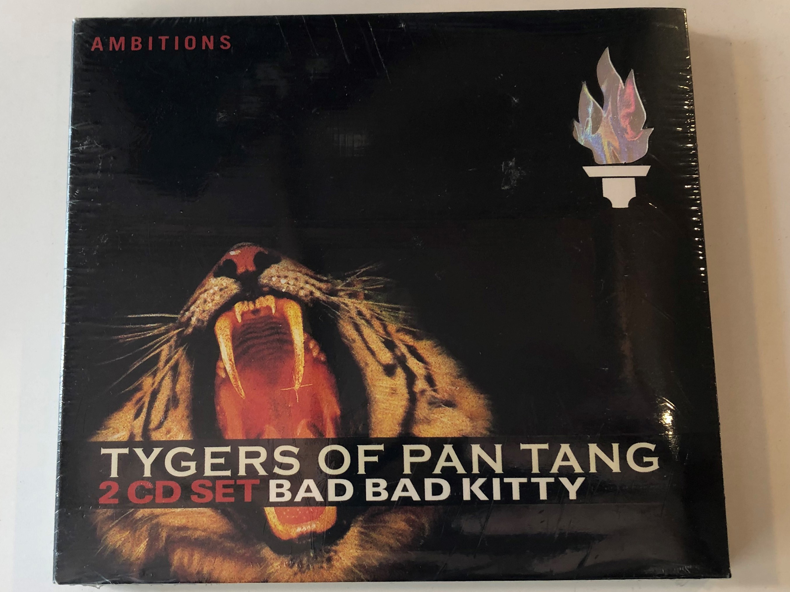tygers-of-pan-tang-bad-bad-kitty-ambitions-2x-audio-cd-set-2005-223139-1-.jpg