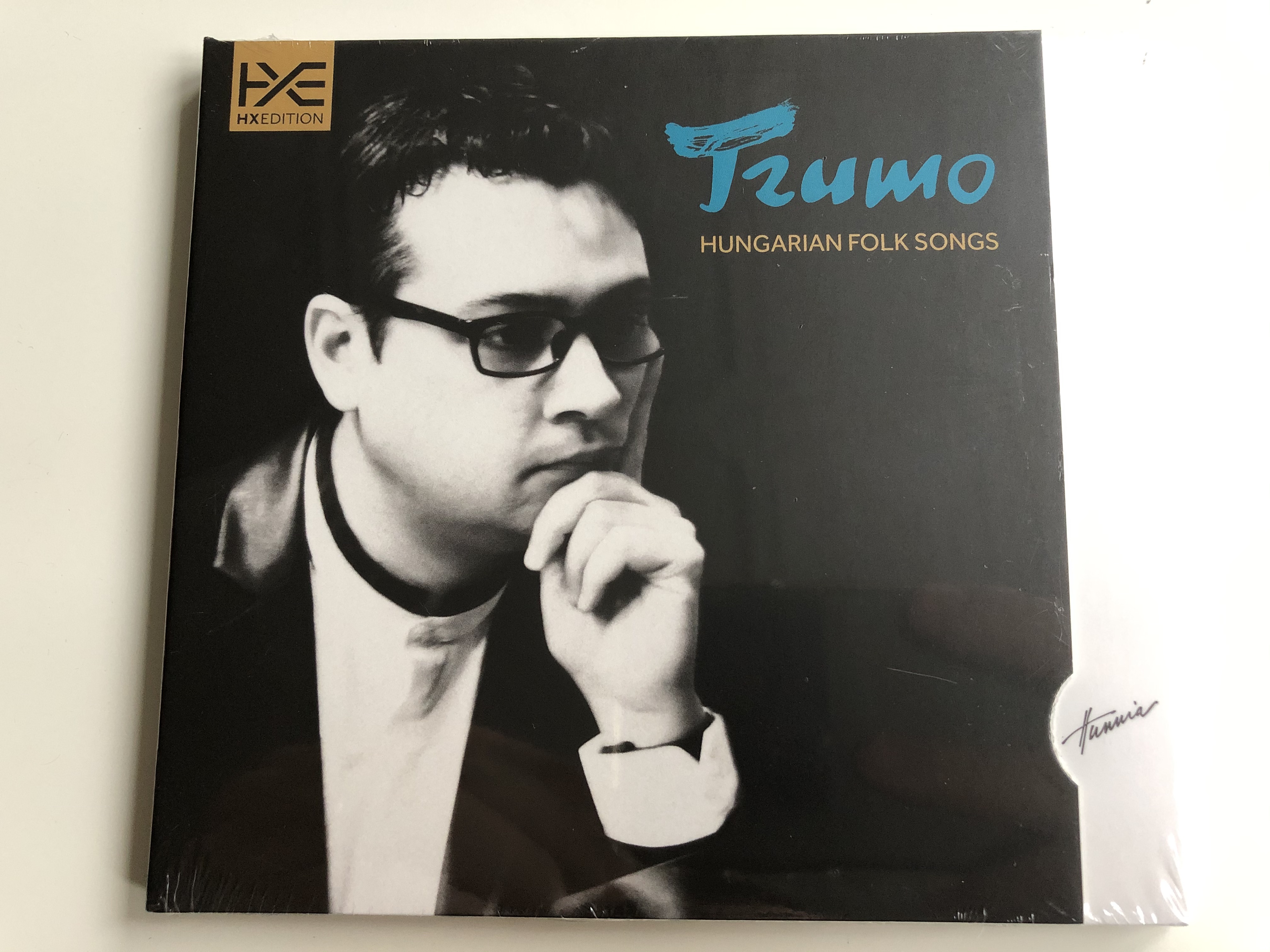tzumo-hungarian-folk-songs-hunnia-records-film-production-audio-cd-2016-hrcd1600-1-.jpg