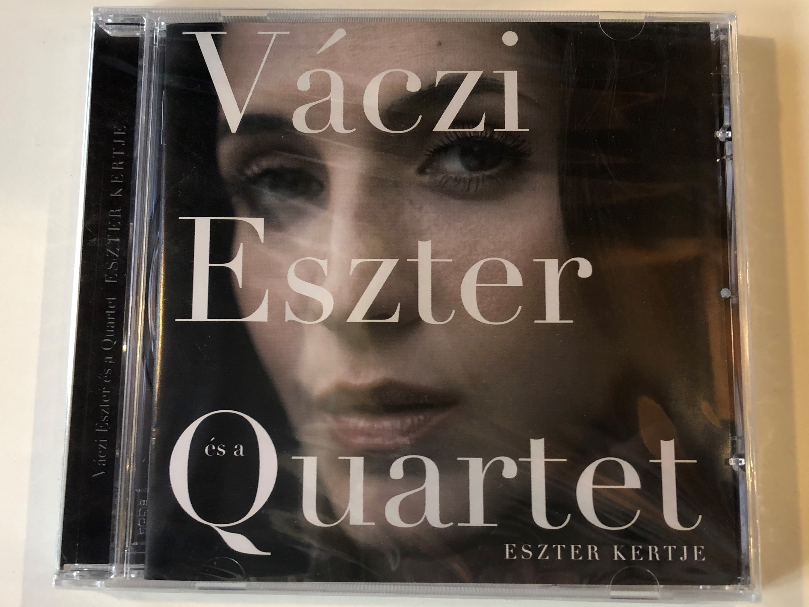 v-czi-eszter-quartet-eszter-kertje-tom-tom-records-audio-cd-2011-ttcd-159-1-.jpg