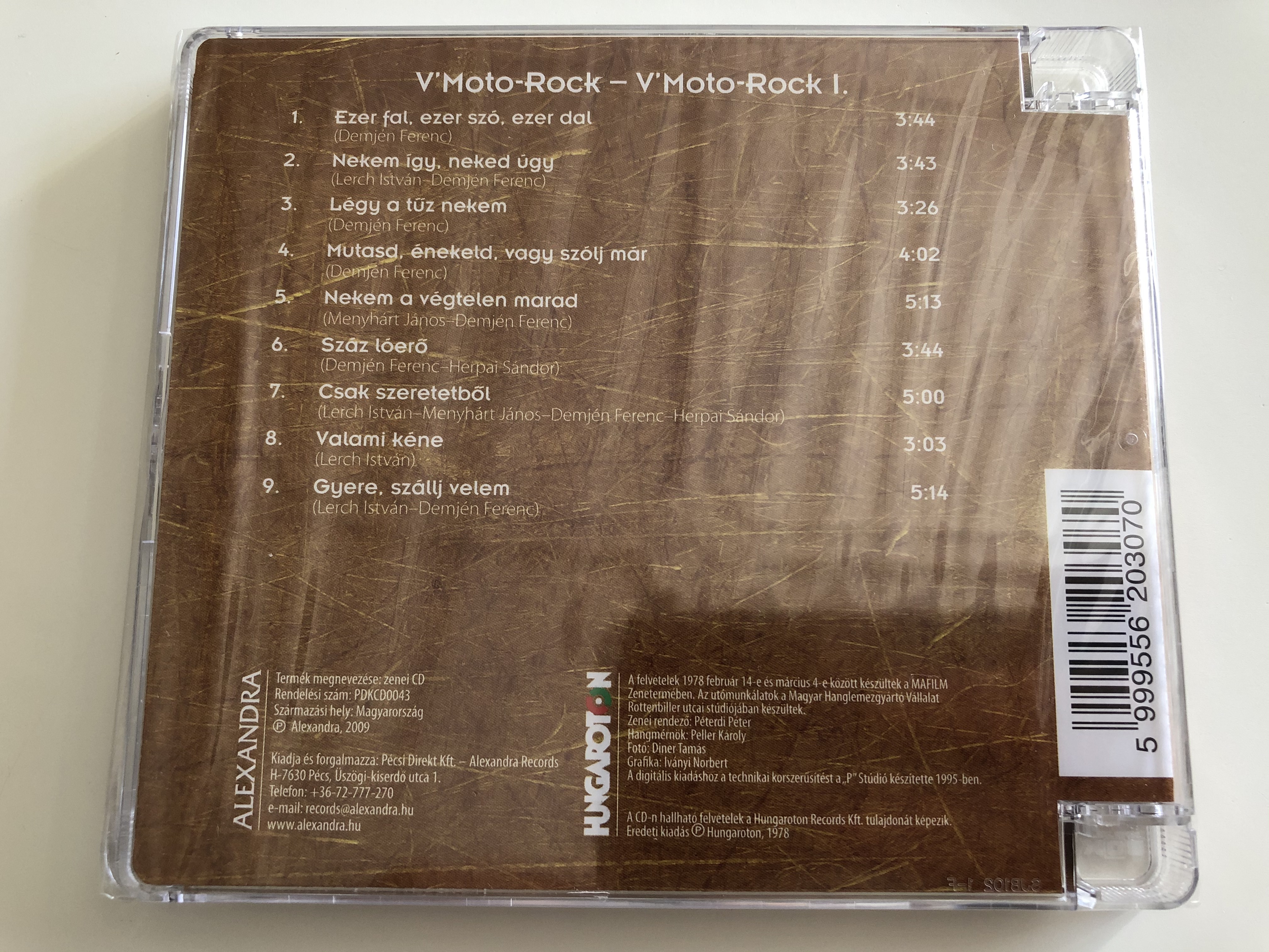 v-moto-rock-alexandra-records-audio-cd-2009-pdkcd0043-2-.jpg
