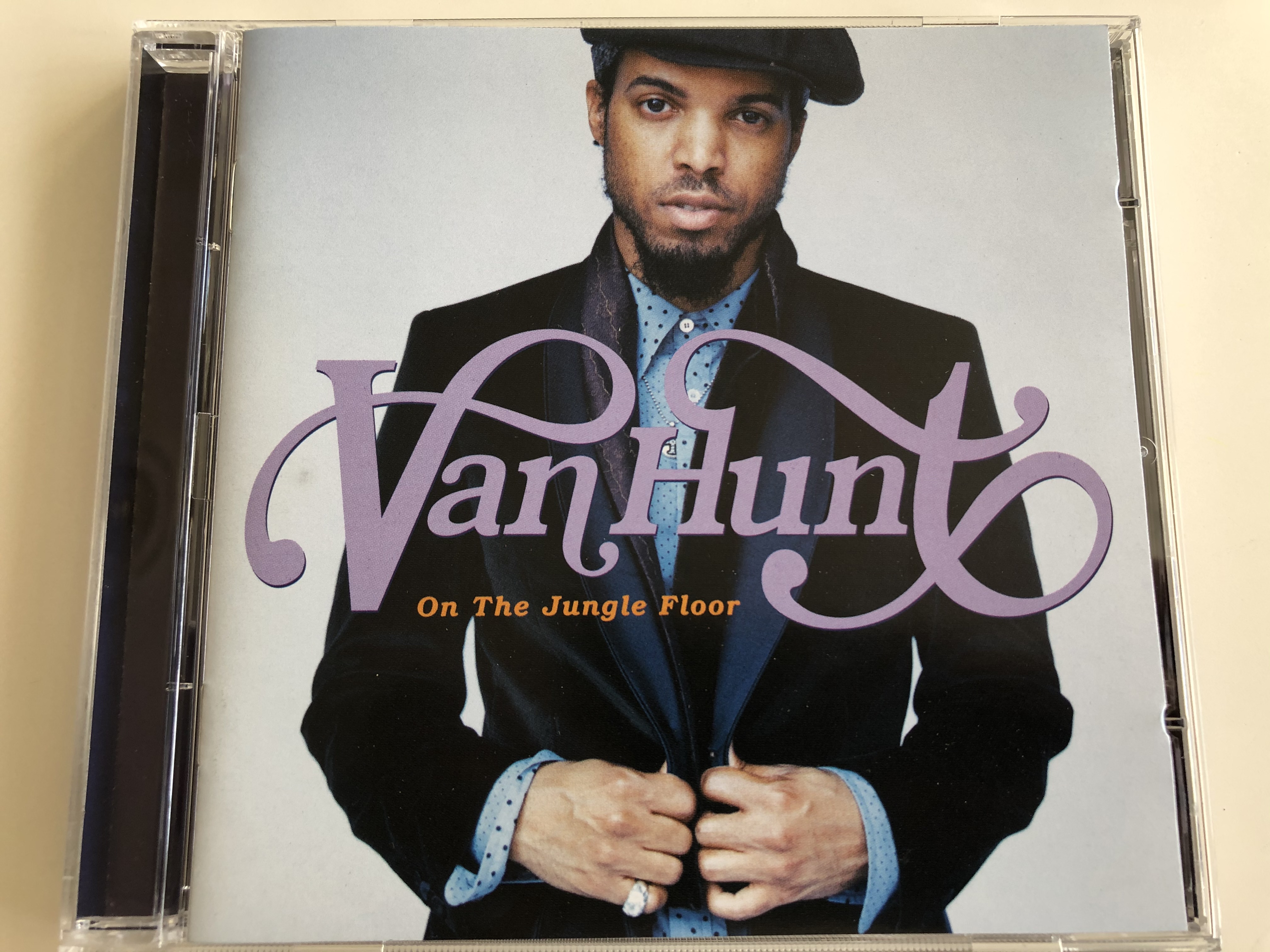 van-hunt-on-the-jungle-floor-capitol-records-audio-cd-2006-09463-59441-29-1-.jpg