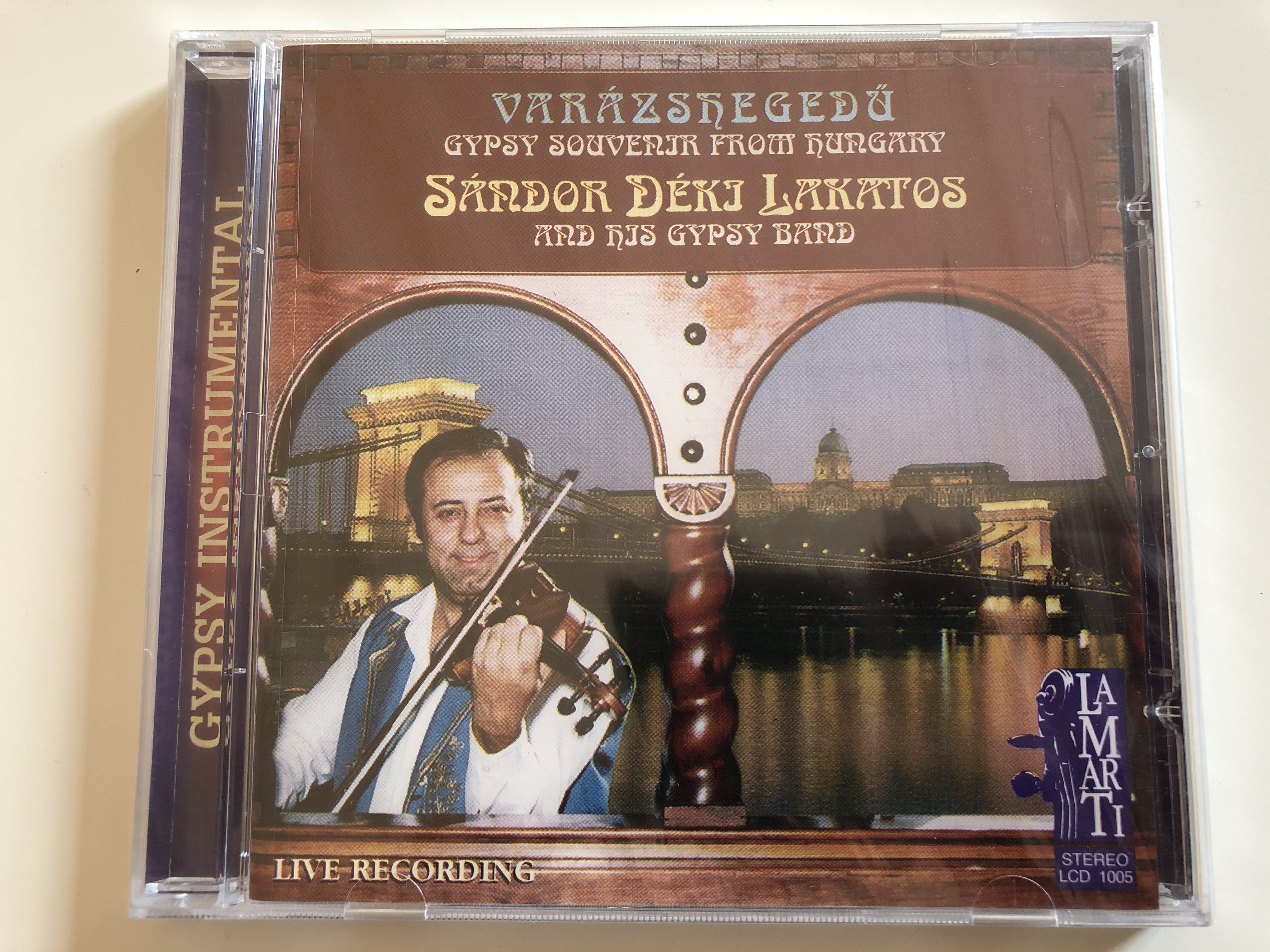 varazshegedu-gypsy-souvenir-from-hungary-s-ndor-d-ki-lakatos-and-his-gipsy-band-live-recording-lamarti-audio-cd-1995-stereo-lcd-1005-1-.jpg