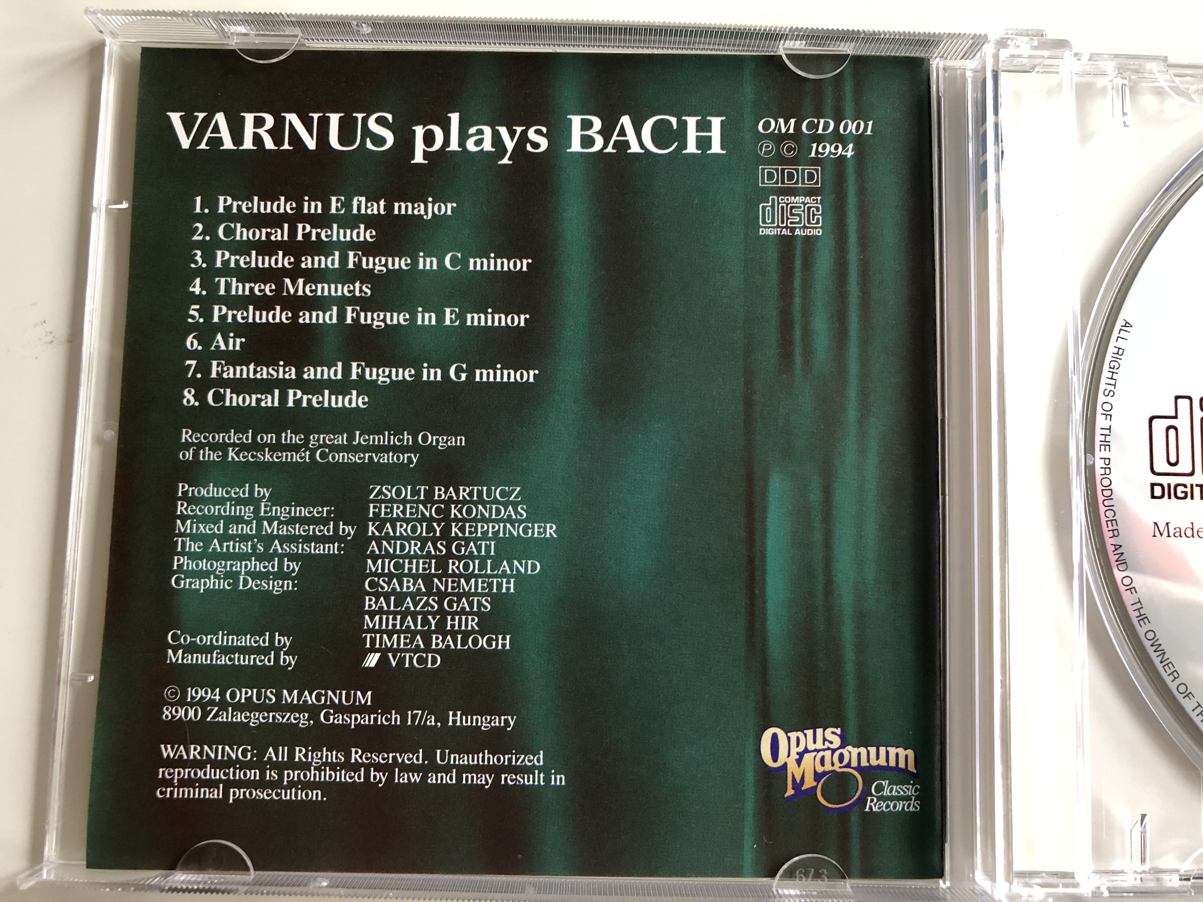 varnus-plays-bach-opus-magnum-audio-cd-1994-om-cd-001-4-.jpg