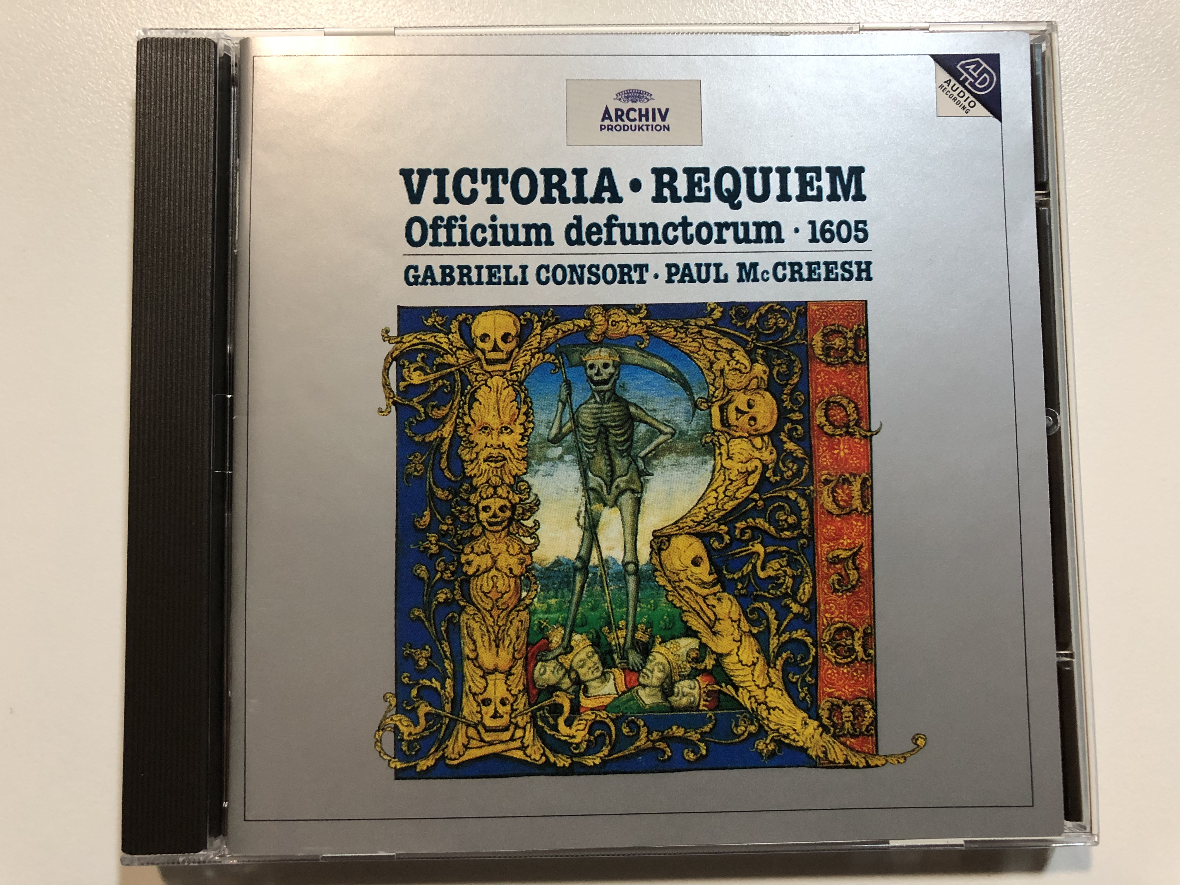 victoria-requiem-officium-defunctorum-1605-gabrieli-consort-paul-mccreesh-archiv-produktion-audio-cd-1995-stereo-447-095-2-1-.jpg