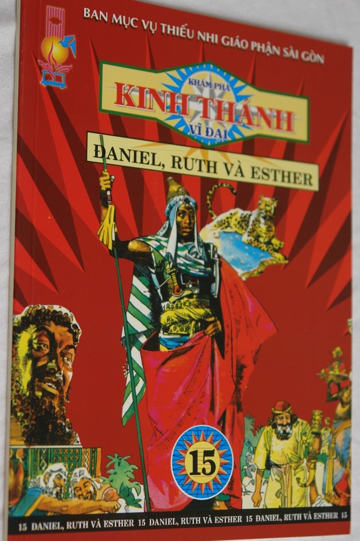 vietnamese-bible-comics-vol.-15-daniel-ruth-and-esther-1.jpg
