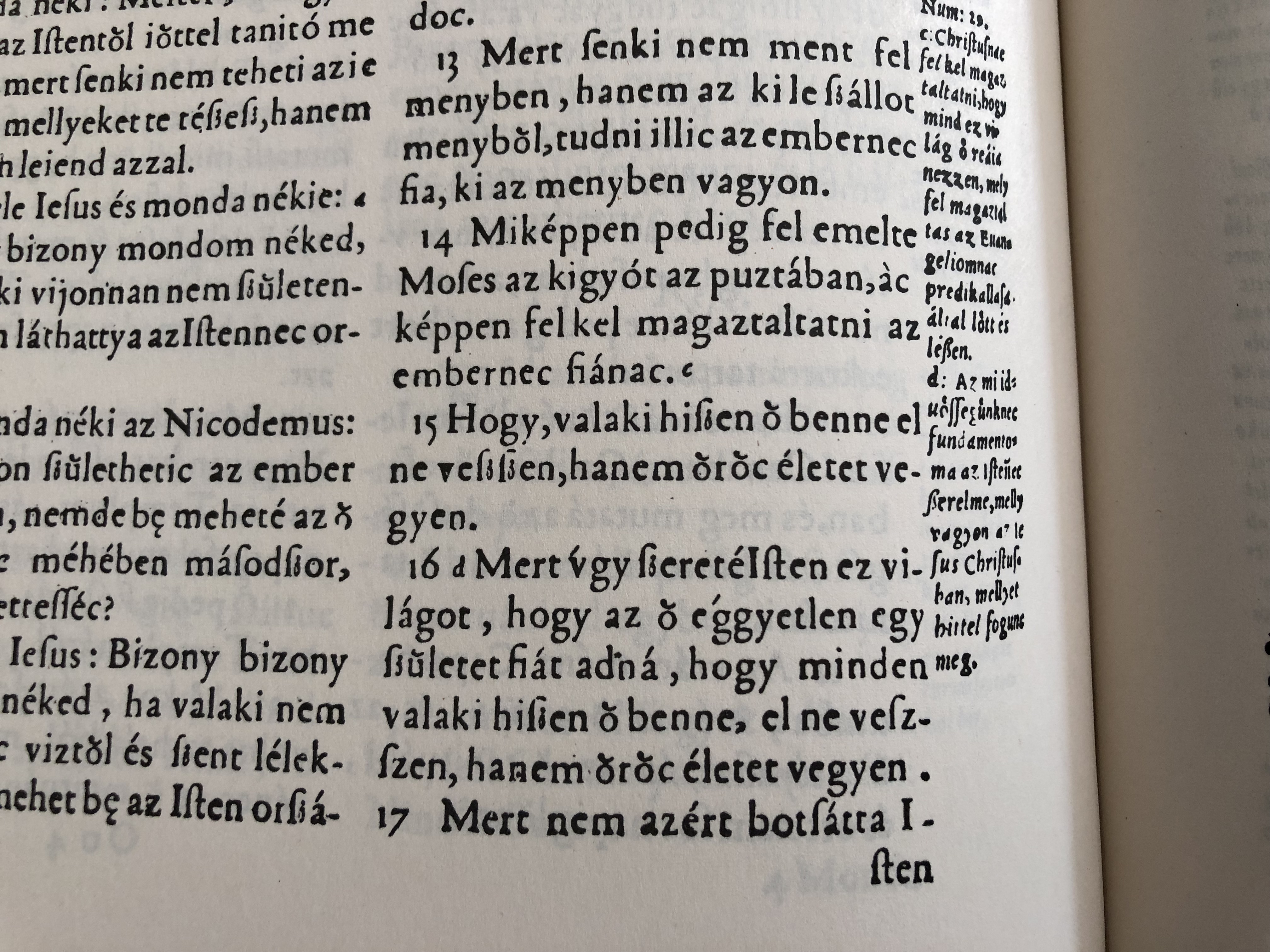 vizsolyi-szent-biblia-1590-hungarian-1590-k-roli-translation-reprint-holy-bible-set-istennec-es-wy-testamentvmanac-prophe-ta-c-es-apostoloc-ltal-meg-iratott-szent-k-nyuei-rcn-l-maradand-bb-tanulm-ny-essay-book-d-6357131-.jpg