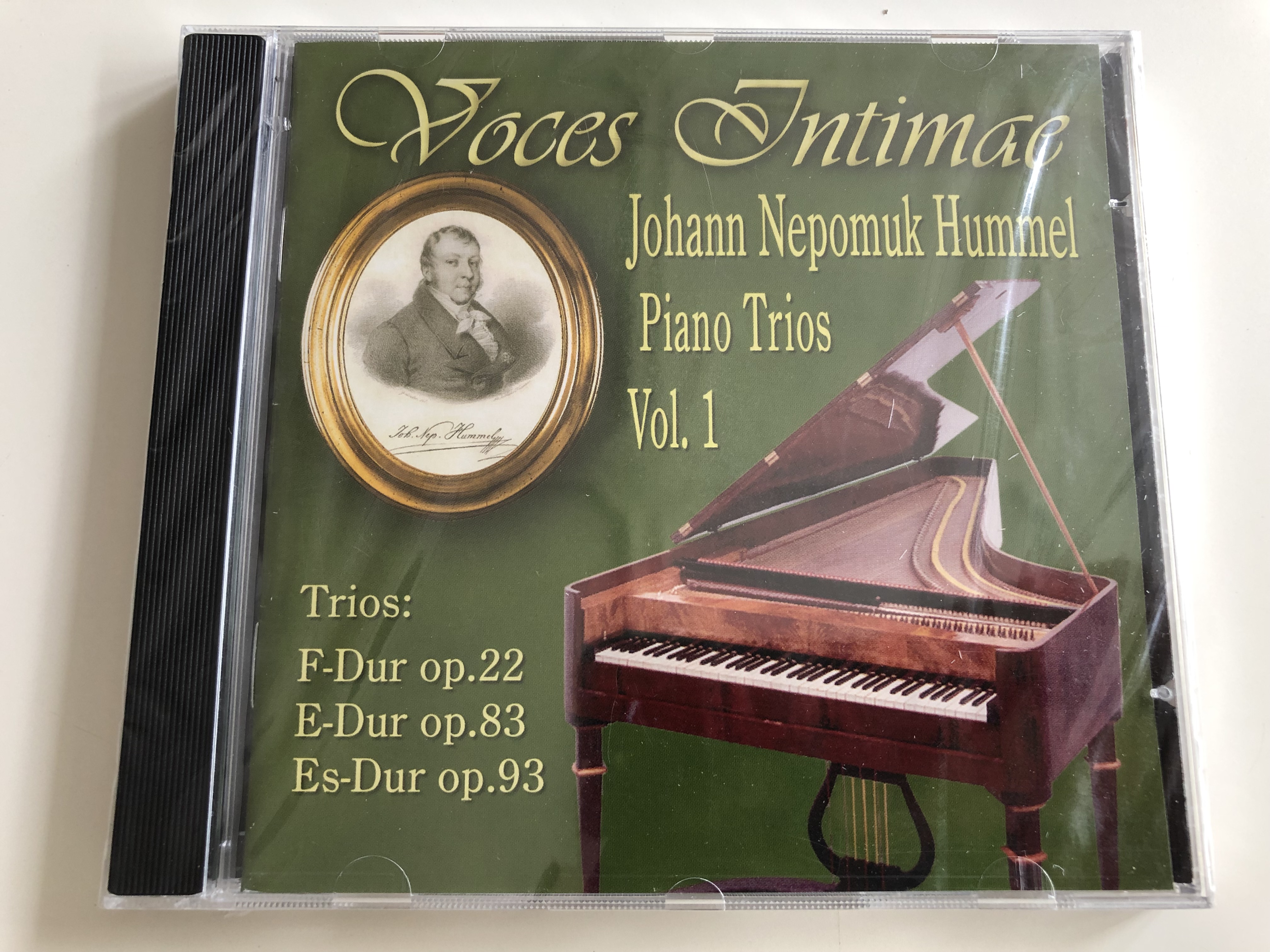 voces-intimae-johann-nepomuk-hummel-piano-trios-vol.-1-trios-f-dur-op-22-e-dur-op.-83-es-dur-op.93-audio-cd-2004-cth-2510-1-.jpg