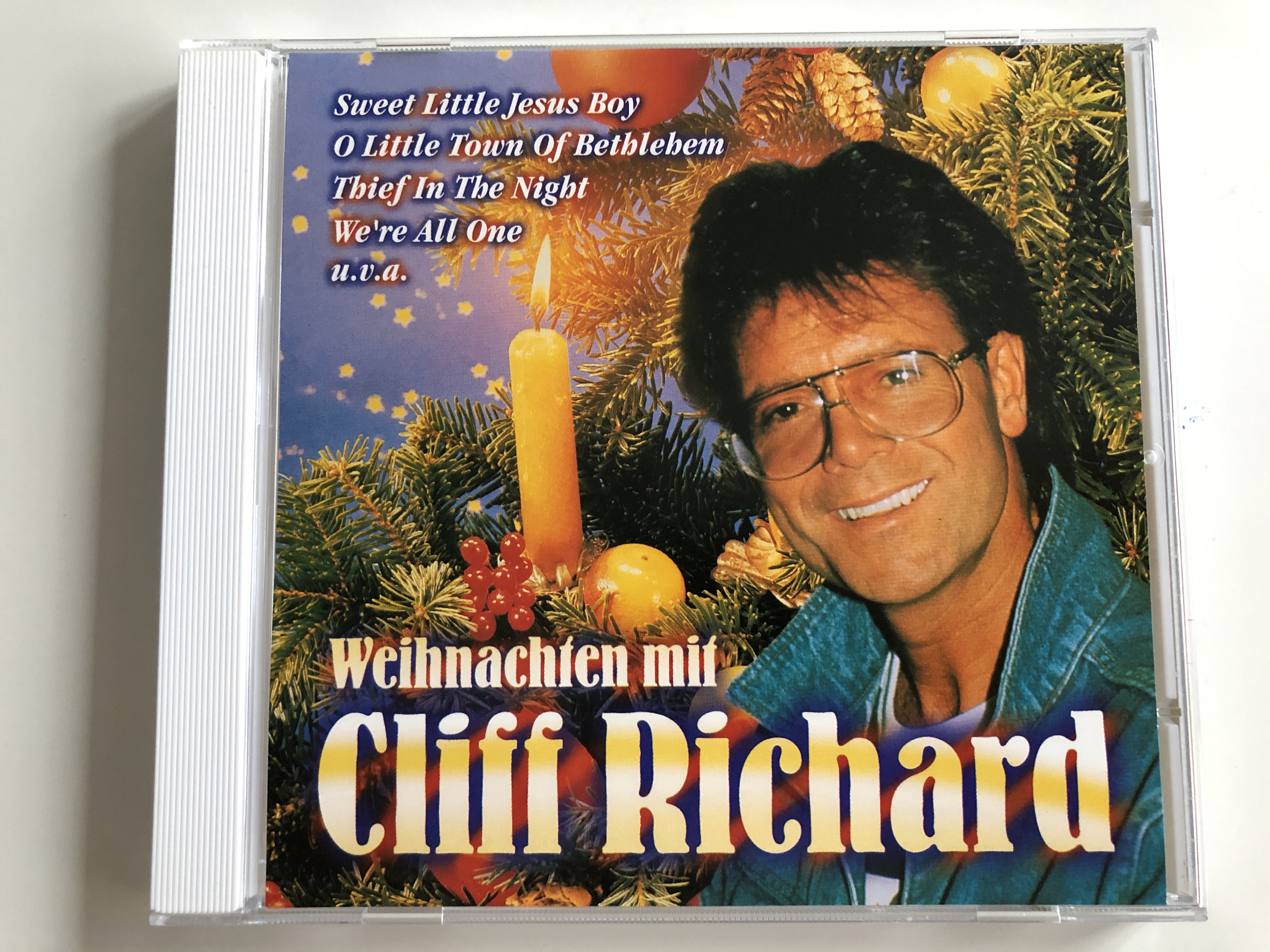 weihnachten-mit-cliff-richard-sweet-little-jesus-boy-o-little-town-of-bethlehem-thief-in-the-night-we-re-all-one-u.v.a.-eurotrend-audio-cd-stereo-cd-157-1-.jpg