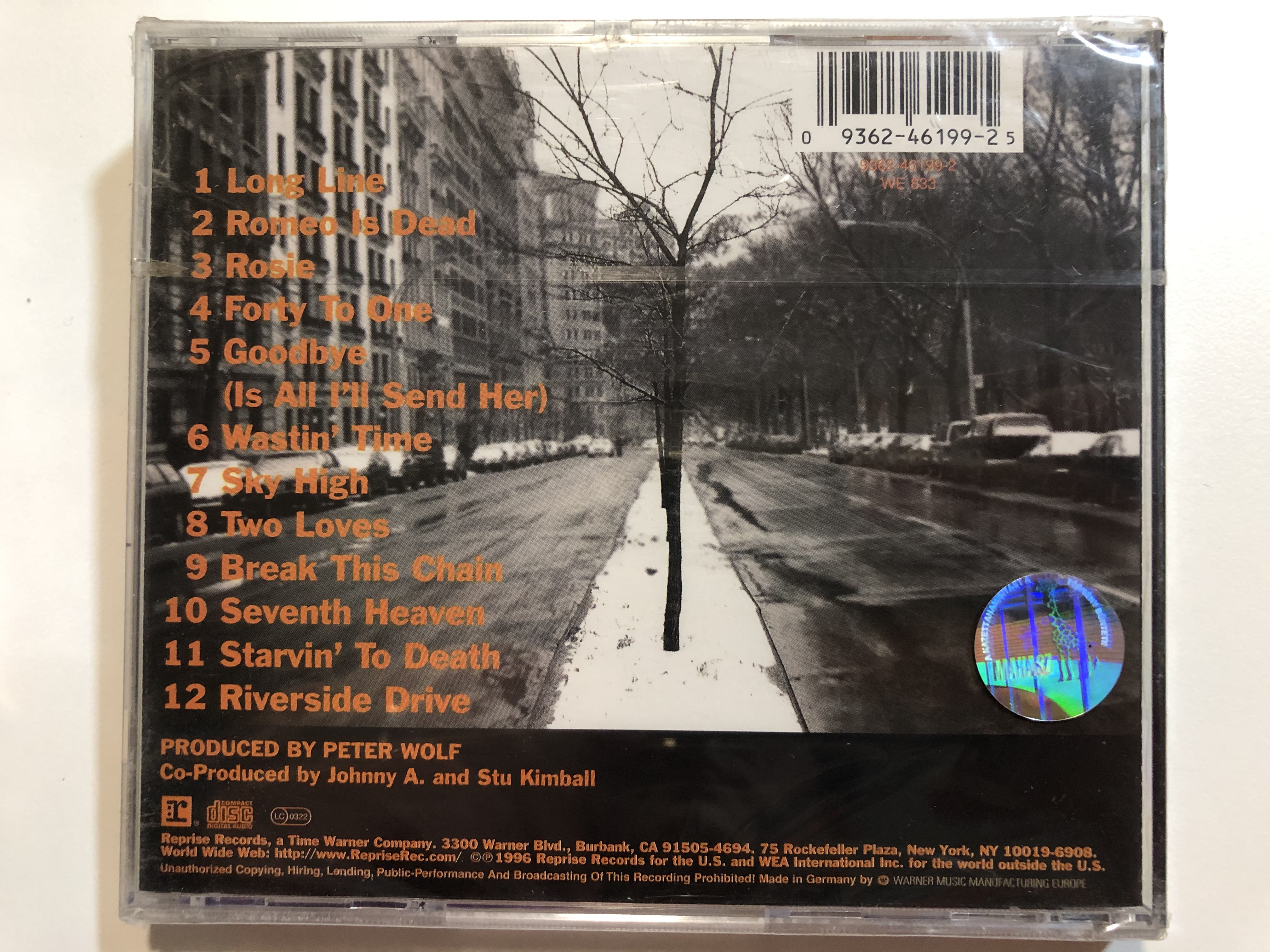 wolf-reprise-records-audio-cd-1996-9-46199-2-2-.jpg