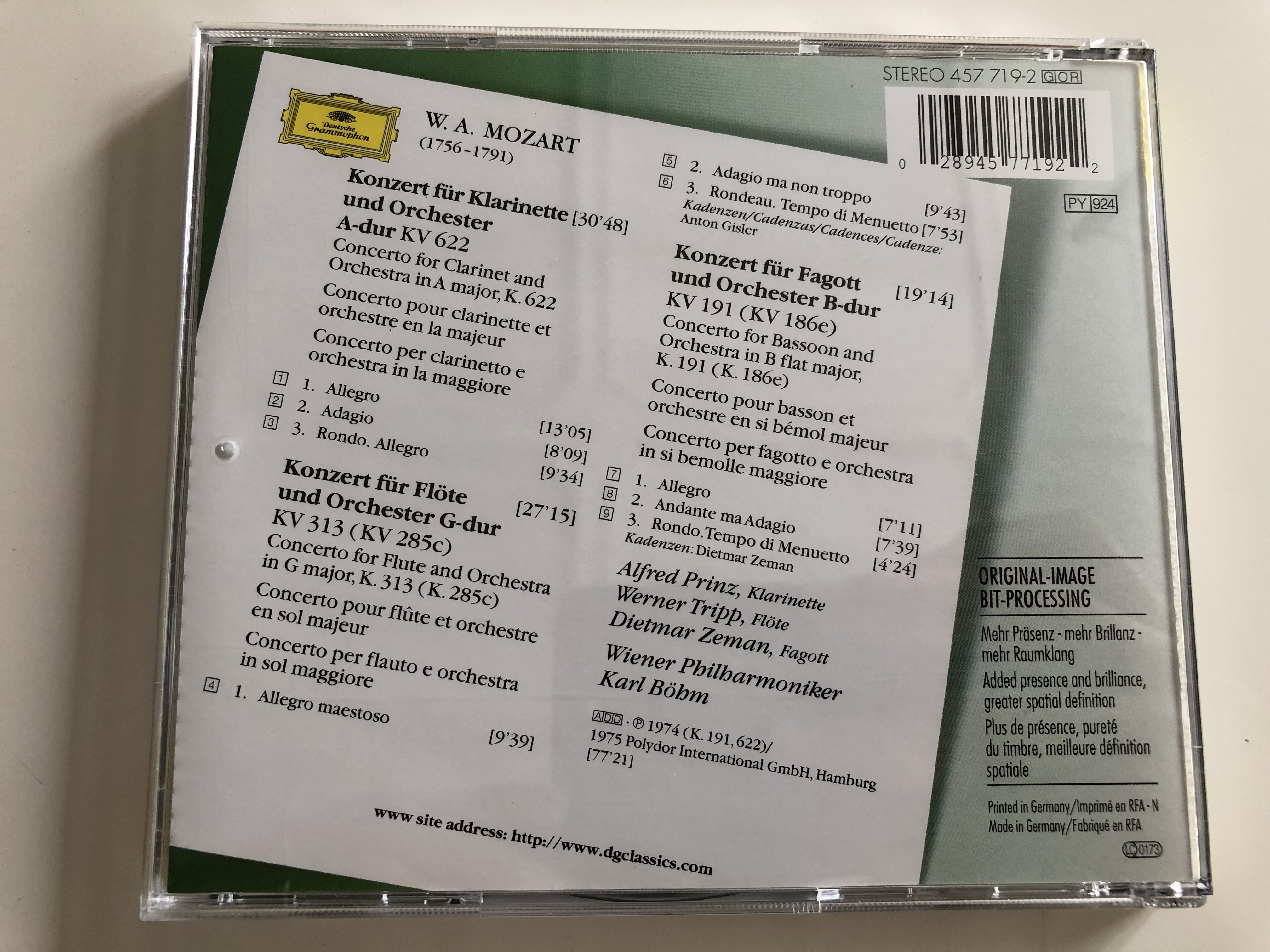 wolfgang-amadeus-mozart-klarinettenkonzert-clarinet-concerto-alfred-prinz-werner-tripp-dietmar-zeman-wiener-philharmoniker-conducted-by-karl-b-hm-audio-cd-457-719-2-5-.jpg