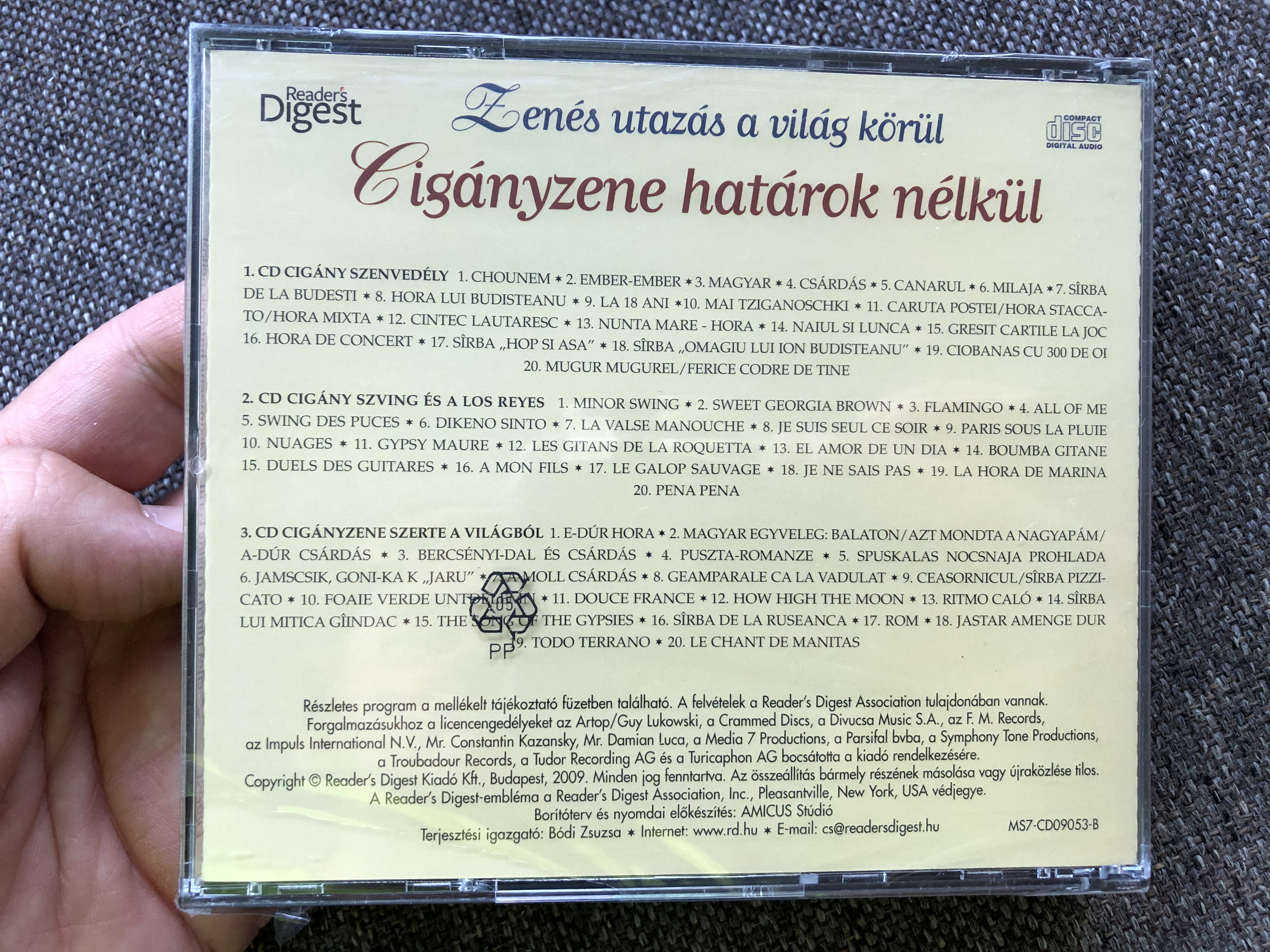 zenes-utazas-a-vilag-korul-ciganyzene-hatarok-nelkul-reader-s-digest-3x-audio-cd-ms7-cd09053-1-3-3-.jpg