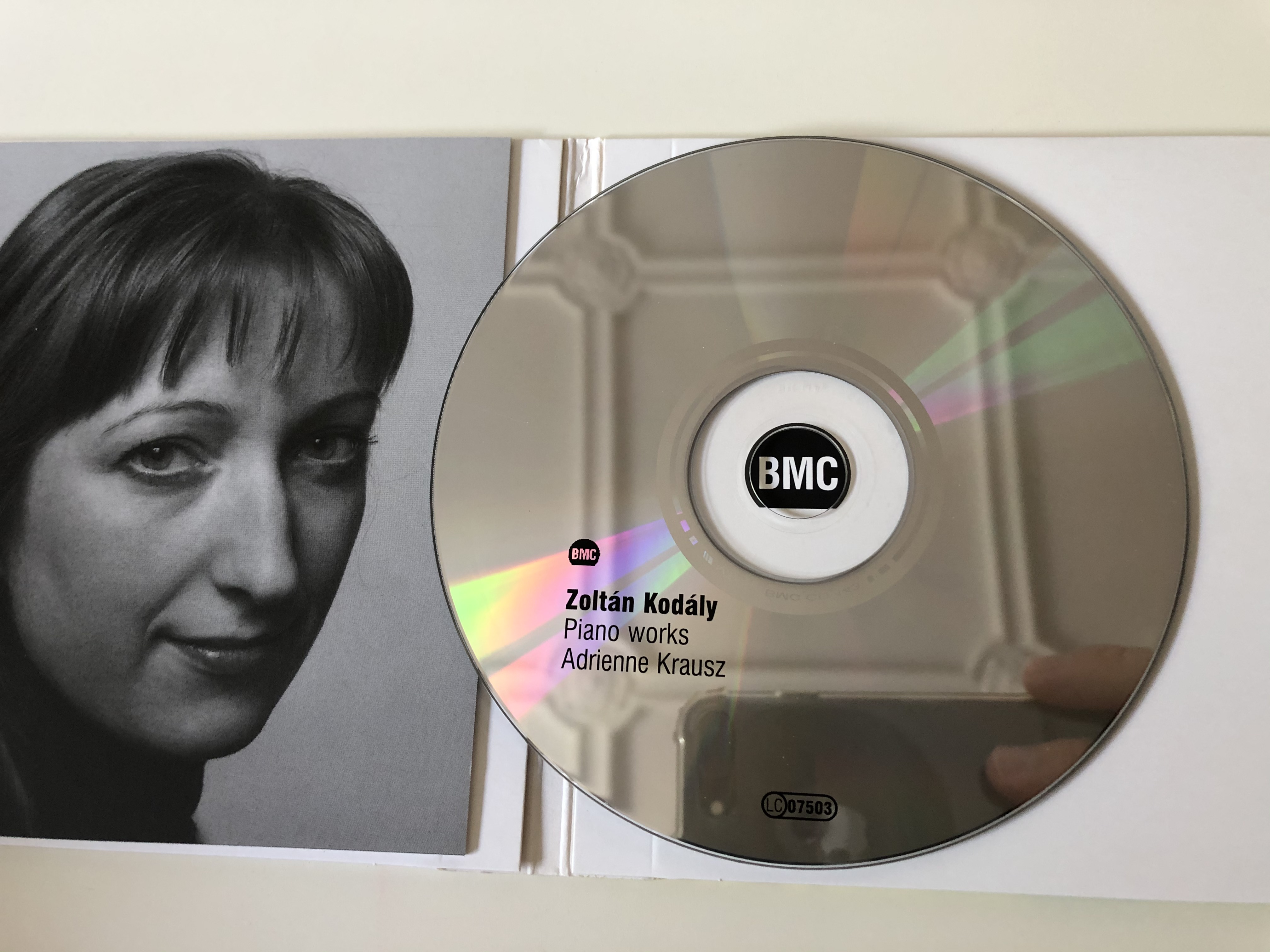 zolt-n-kod-ly-piano-works-adrienne-krausz-budapest-music-center-records-audio-cd-2008-bmc-cd143-4-.jpg