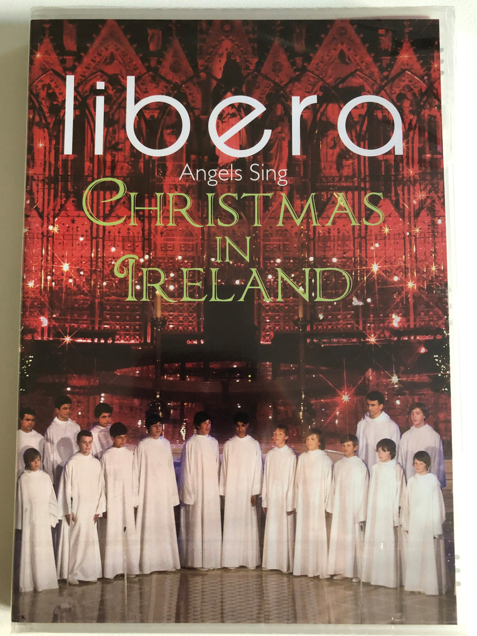 https://cdn10.bigcommerce.com/s-62bdpkt7pb/products/0/images/185965/Angels_Sing_-_Christmas_in_Ireland_by_Warner_Classics_Robert_Prizeman_DVD_2013_Made_in_the_EU_1__19610.1628007608.1280.1280.JPG?c=2&_gl=1*16ni7d3*_ga*MjAyOTE0ODY1OS4xNTkyNDY2ODc5*_ga_WS2VZYPC6G*MTYyODAwMzkzNC45MS4xLjE2MjgwMDc2MDkuNjA.