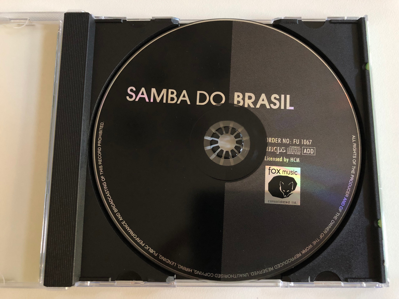 https://cdn10.bigcommerce.com/s-62bdpkt7pb/products/0/images/186582/Samba_Do_Brasil_Desafinado_Simplismente_Nu_Mas_Que_Nada_Summer_Samba_Cara_Cara_and_many_others_fox_music_Audio_CD_FU_1067_2__36581.1628482114.1280.1280.JPG?c=2&_gl=1*1151epq*_ga*MjA2NTIxMjE2MC4xNTkwNTEyNTMy*_ga_WS2VZYPC6G*MTYyODQ4MTkyOC4yMi4xLjE2Mjg0ODIzOTEuNjA.