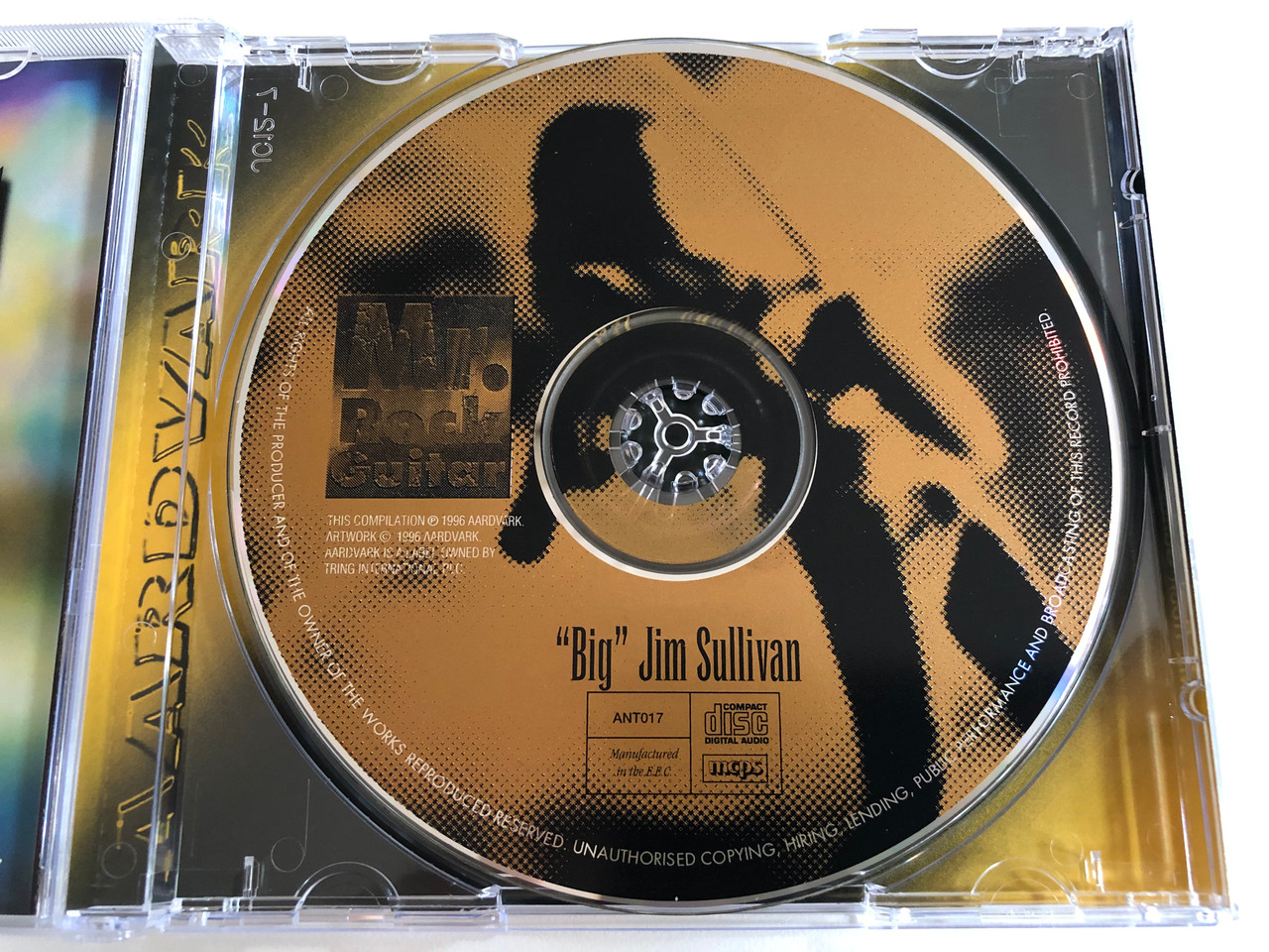 https://cdn10.bigcommerce.com/s-62bdpkt7pb/products/0/images/187033/Mr._Rock_Guitar_-_The_Greatest_Ever_Rock_Guitar_Solos_Aardvark_Audio_CD_1996_ANT017_3__21175.1628668813.1280.1280.JPG?c=2&_gl=1*sfhy7b*_ga*MjA2NTIxMjE2MC4xNTkwNTEyNTMy*_ga_WS2VZYPC6G*MTYyODY2ODg2Ni4yOC4wLjE2Mjg2Njg4NjYuNjA.