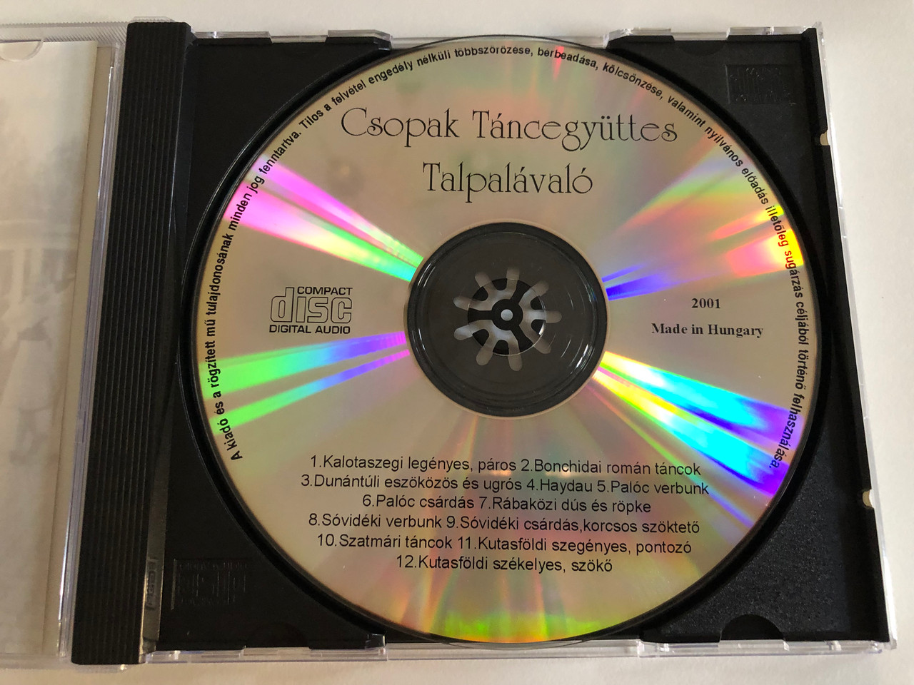 https://cdn10.bigcommerce.com/s-62bdpkt7pb/products/0/images/187447/Csopak_Tancegyuttes_Talpalavalo_Felzenelte_Csonka_Mennyorszag_Zenei_Muhely_Audio_CD_2001_3__22822.1628845731.1280.1280.JPG?c=2&_gl=1*yet2nl*_ga*MjA2NTIxMjE2MC4xNTkwNTEyNTMy*_ga_WS2VZYPC6G*MTYyODg0NTUyMi4zMi4wLjE2Mjg4NDU1MjIuNjA.