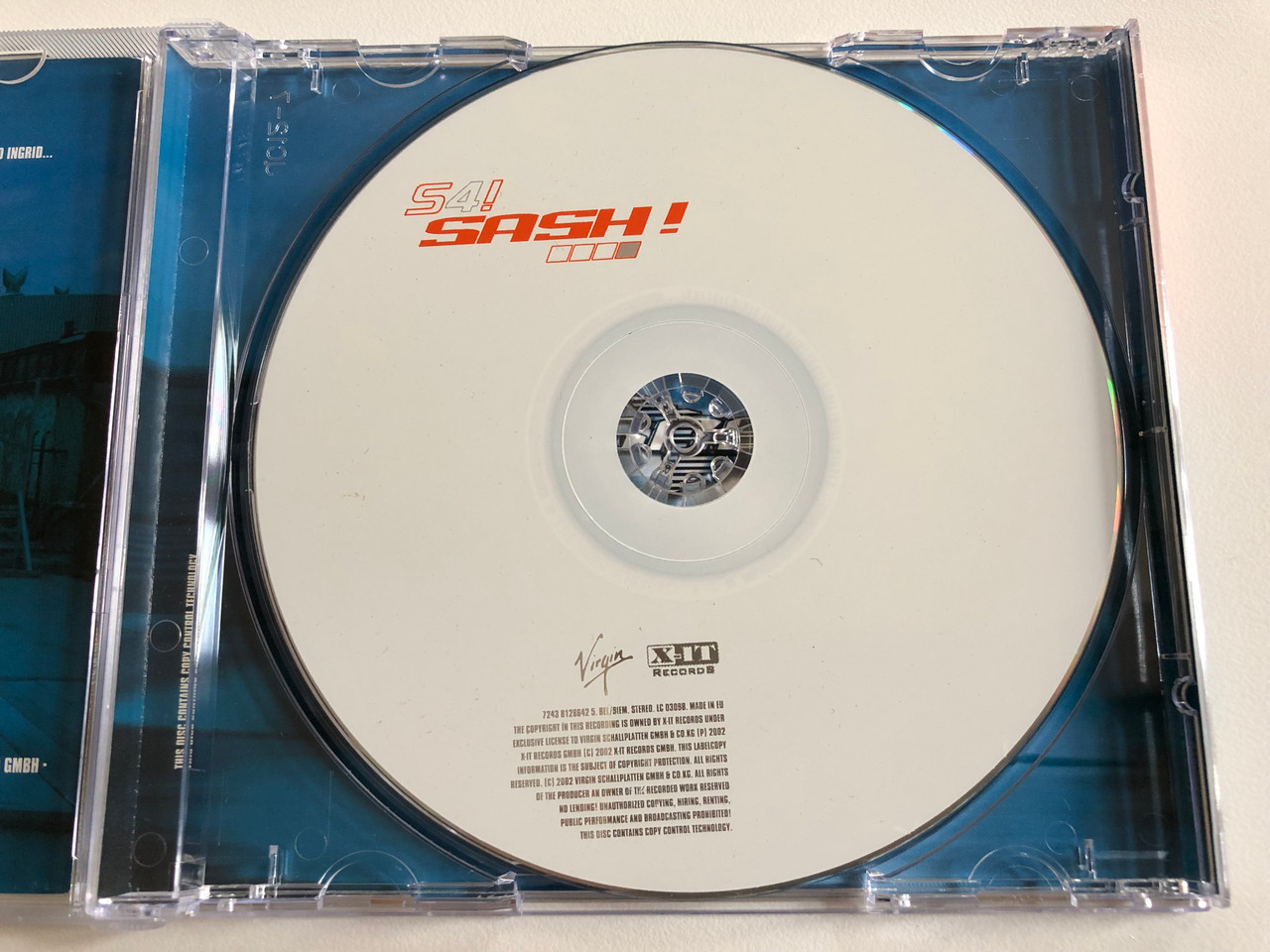 https://cdn10.bigcommerce.com/s-62bdpkt7pb/products/0/images/189032/S4_Sash_X-IT_Records_Audio_CD_2002_724381286425_3__47384.1629896162.1280.1280.JPG?c=2&_gl=1*1v6170e*_ga*MjA2NTIxMjE2MC4xNTkwNTEyNTMy*_ga_WS2VZYPC6G*MTYyOTg5NTI3OS40NS4xLjE2Mjk4OTYwMzAuNTY.