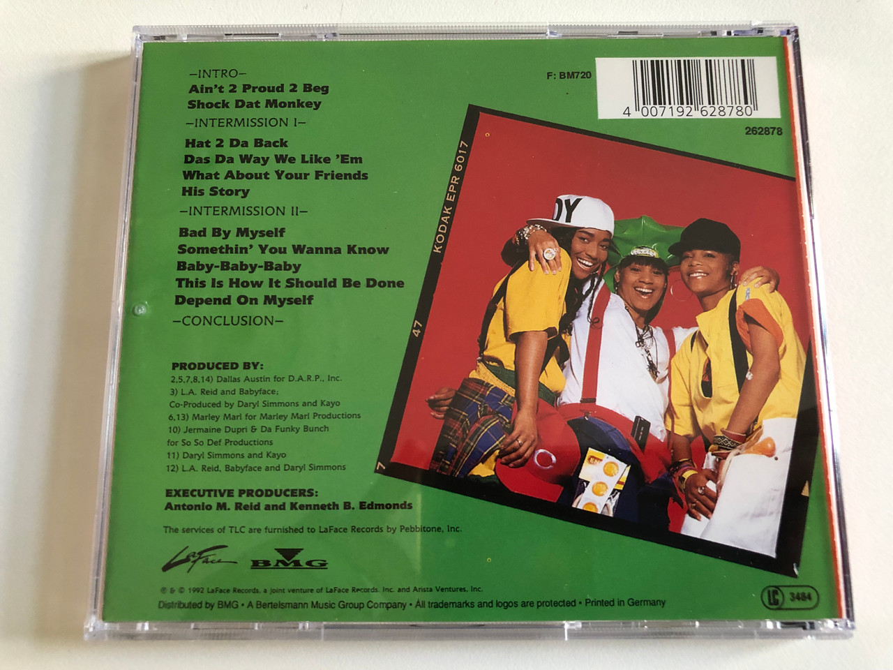 https://cdn10.bigcommerce.com/s-62bdpkt7pb/products/0/images/189391/Ooooooohhh...On_The_TLC_Tip_LaFace_Records_Audio_CD_1992_262878_4__21169.1630058692.1280.1280.JPG?c=2&_gl=1*4bbbbj*_ga*MjA2NTIxMjE2MC4xNTkwNTEyNTMy*_ga_WS2VZYPC6G*MTYzMDA1NjUyMS40OS4xLjE2MzAwNTg1ODIuNTY.