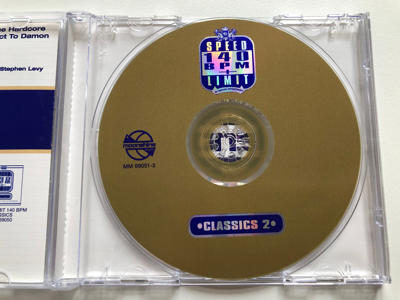 https://cdn10.bigcommerce.com/s-62bdpkt7pb/products/0/images/191015/Speed_Limit_140_BPM_Plus_Classics_2_-_In_The_Mix_With_Darren_Jay_Moonshine_Music_Audio_CD_1996_MM_89051-2_3__09475.1631290831.1280.1280.JPG?c=2&_gl=1*1j8u8bc*_ga*MjA2NTIxMjE2MC4xNTkwNTEyNTMy*_ga_WS2VZYPC6G*MTYzMTI5MDYwOC43NS4xLjE2MzEyOTA2MjUuNDM.