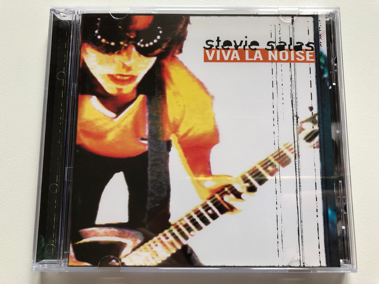 https://cdn10.bigcommerce.com/s-62bdpkt7pb/products/0/images/191113/Stevie_Salas_Viva_La_Noise_USG_Records_Audio_CD_1998_CD_USG_1024-2_1__06718.1631510404.1280.1280.JPG?c=2&_gl=1*riuy8g*_ga*MjA2NTIxMjE2MC4xNTkwNTEyNTMy*_ga_WS2VZYPC6G*MTYzMTUwOTQ4MS43Ni4xLjE2MzE1MTAyODcuNDk.