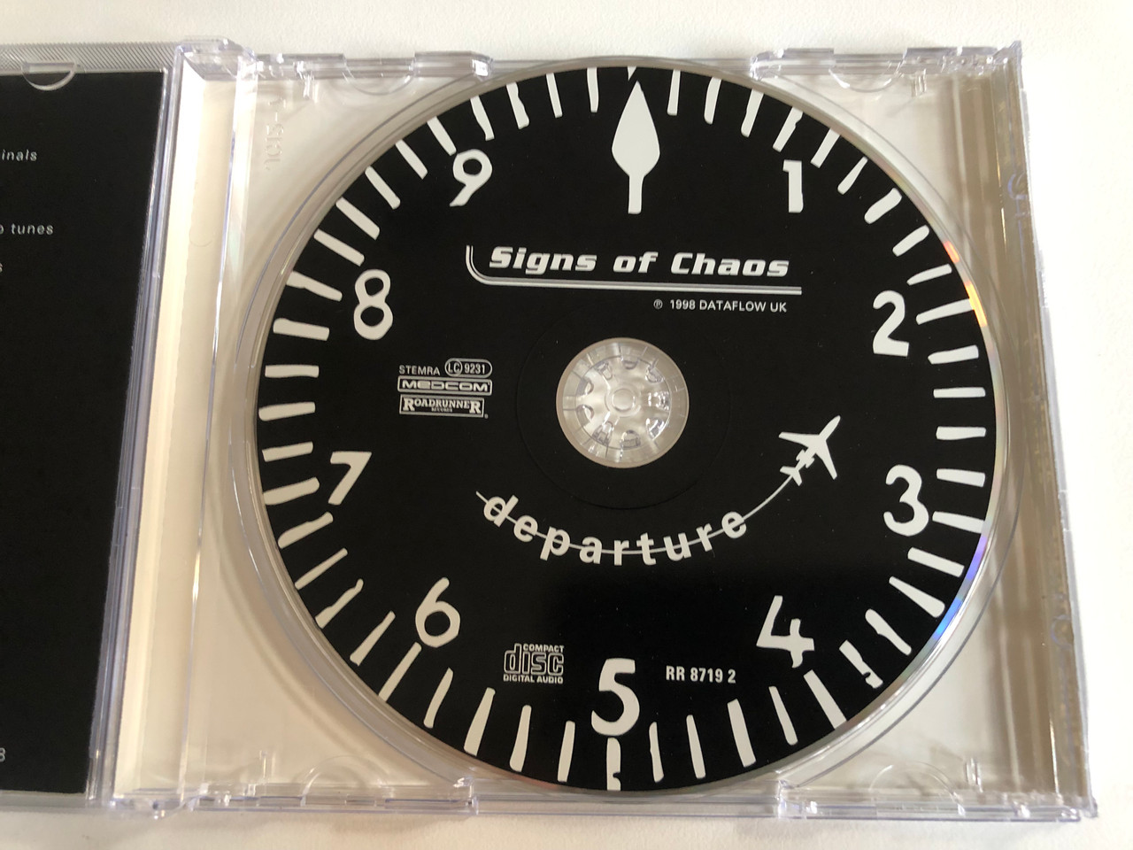 https://cdn10.bigcommerce.com/s-62bdpkt7pb/products/0/images/192511/Michael_Wells_presents_Signs_Of_Chaos_Departure_-_Designer_Lounge_Beats_Medcom_Audio_CD_1988_RR_8719_2_3__09363.1632301879.1280.1280.JPG?c=2&_gl=1*3top0t*_ga*MjA2NTIxMjE2MC4xNTkwNTEyNTMy*_ga_WS2VZYPC6G*MTYzMjI4NzA1MS45NS4xLjE2MzIzMDE3NDguNjA.
