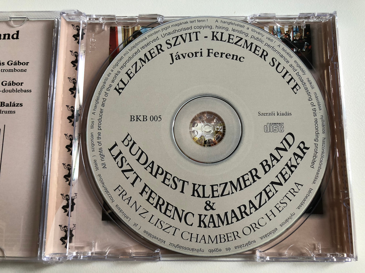 https://cdn10.bigcommerce.com/s-62bdpkt7pb/products/0/images/194062/Budapest_Klezmer_Band_Liszt_Ferenc_Kamarazenekar_Franz_Liszt_Chamber_Orchestra_Jvori_Ferenc_Klezmer_Szvit_Klezmer_Suite_Audio_CD_2002_BKB_005_3__23146.1633346478.1280.1280.JPG?c=2&_gl=1*2an3j8*_ga*MjA2NTIxMjE2MC4xNTkwNTEyNTMy*_ga_WS2VZYPC6G*MTYzMzM0Mzc0OC4xMTIuMS4xNjMzMzQ2MTgzLjQ5