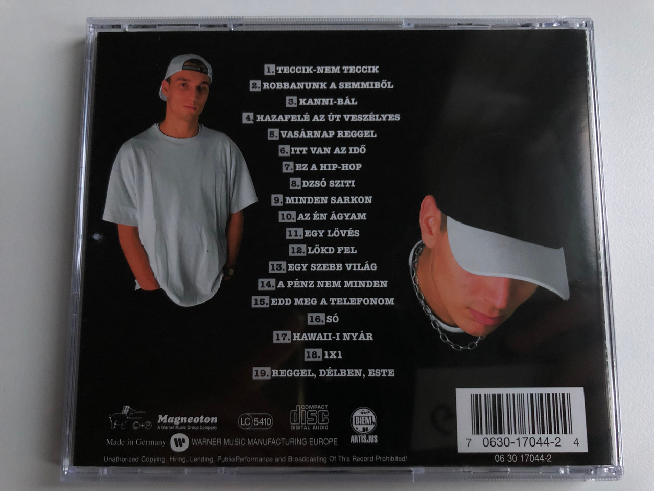 https://cdn10.bigcommerce.com/s-62bdpkt7pb/products/0/images/195103/Animal_Cannibals_Reggel_Dlben_Este_Magneoton_Audio_CD_1996_06_30_17044-2_6__41847.1633952375.1280.1280.JPG?c=2&_gl=1*cvhpl0*_ga*MjA2NTIxMjE2MC4xNTkwNTEyNTMy*_ga_WS2VZYPC6G*MTYzMzk0NjIyNC4xMjIuMS4xNjMzOTUyMDk4LjIx