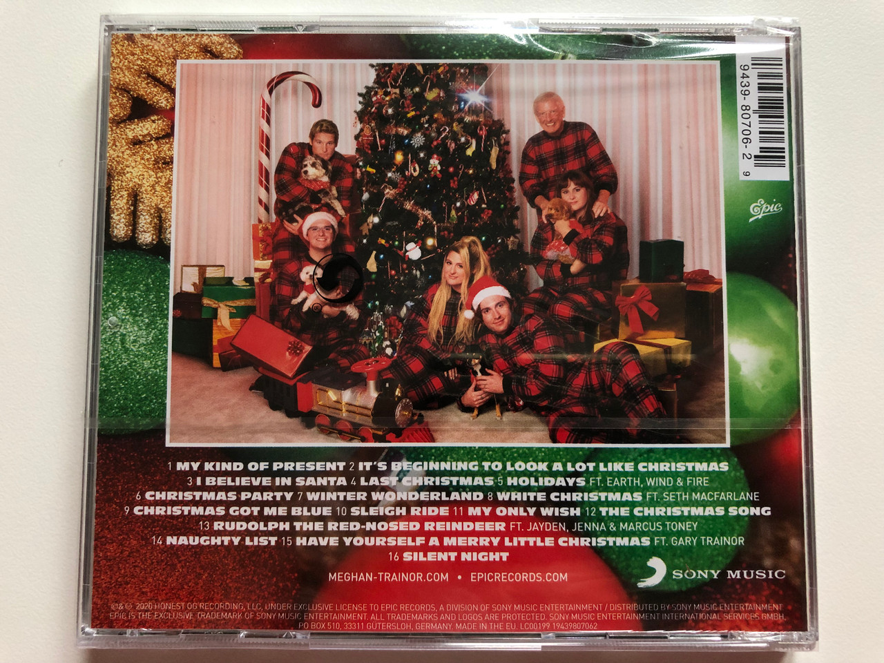 https://cdn10.bigcommerce.com/s-62bdpkt7pb/products/0/images/196105/_A_Very_Trainor_Christmas_-_Meghan_Trainor_The_New_Album_Featuring_New_Originals_Christmas_Classics_Including_Holidays_Ft._Earth_Wind_Fire_and_White_Christmas_Ft._Seth_Macfar__69446.1634563536.1280.1280.JPG?c=2&_gl=1*1slr5wp*_ga*MjA2NTIxMjE2MC4xNTkwNTEyNTMy*_ga_WS2VZYPC6G*MTYzNDU2MTYwNi4xMjkuMS4xNjM0NTYzMzM2LjQx