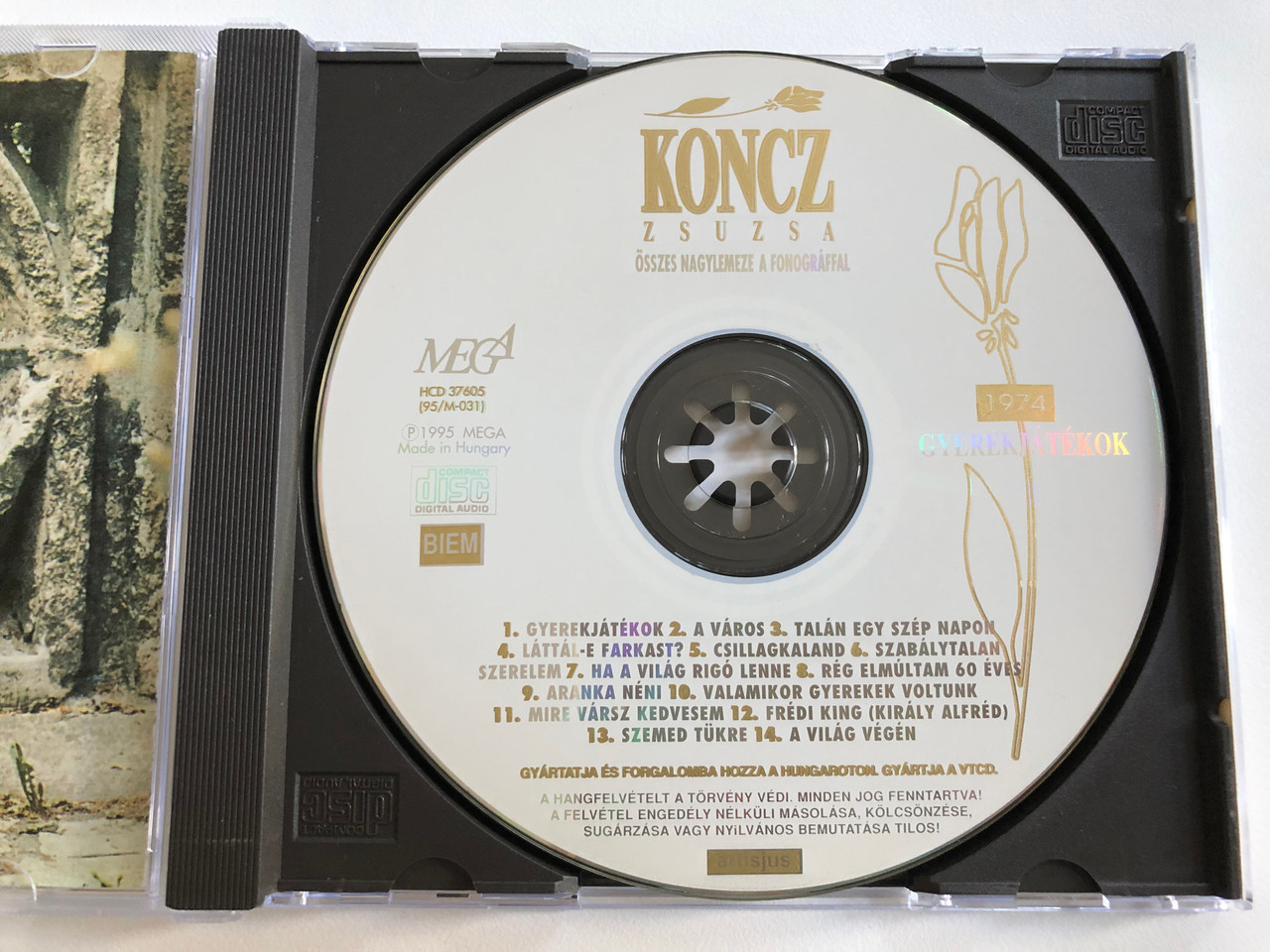 https://cdn10.bigcommerce.com/s-62bdpkt7pb/products/0/images/196511/Koncz_Zsuzsa_VI_Mega_Audio_CD_1995_HCD_37605_3__89513.1634753655.1280.1280.JPG?c=2&_gl=1*1fliat0*_ga*MjA2NTIxMjE2MC4xNTkwNTEyNTMy*_ga_WS2VZYPC6G*MTYzNDczNzkzNS4xMzMuMS4xNjM0NzUzNjk2LjYw