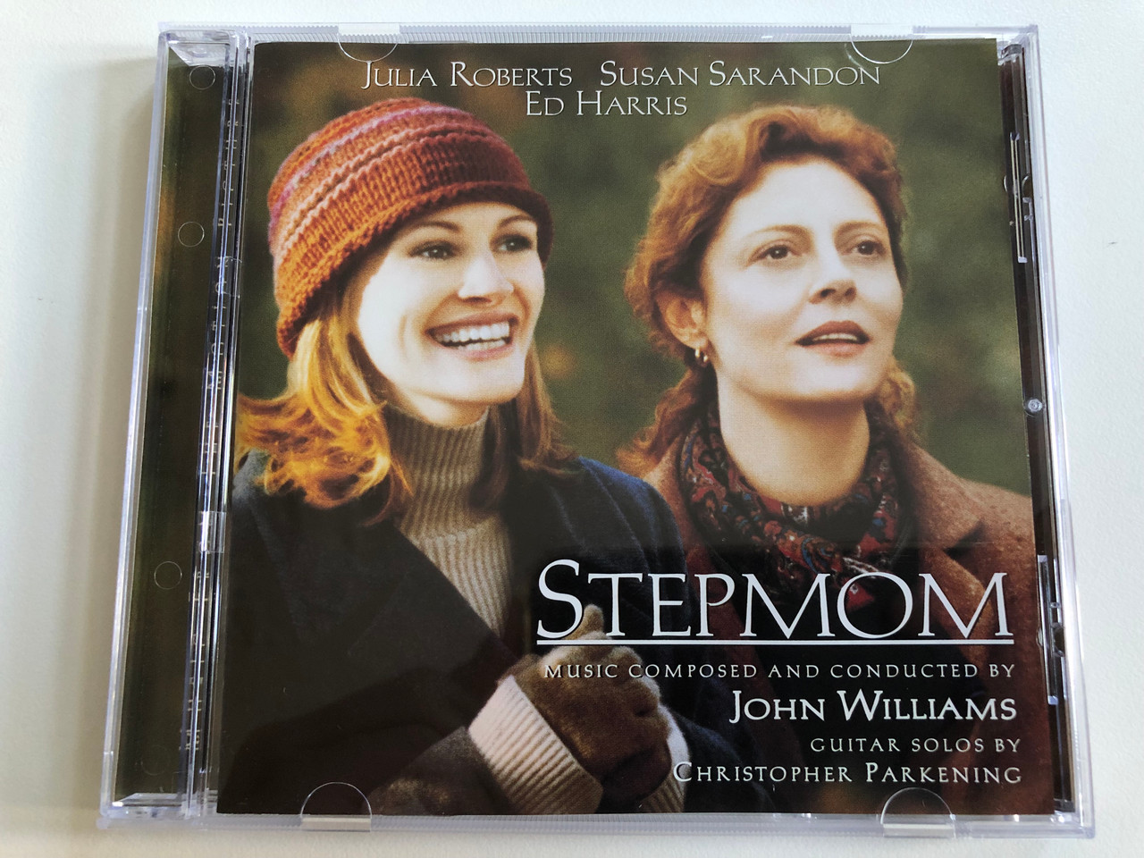 https://cdn10.bigcommerce.com/s-62bdpkt7pb/products/0/images/196669/Stepmom_-_Music_Composed_and_Conducted_by_John_Williams_Guitar_Solos_By_Christopher_Parkening_Julia_Robert_Susan_Sarandon_Ed_Harris_Sony_Classical_Audio_CD_1998_SK_61649_1__52835.1634910436.1280.1280.JPG?c=2&_gl=1*13lqvw*_ga*MjA2NTIxMjE2MC4xNTkwNTEyNTMy*_ga_WS2VZYPC6G*MTYzNDkwOTU4OC4xMzcuMS4xNjM0OTEwMTMwLjQy