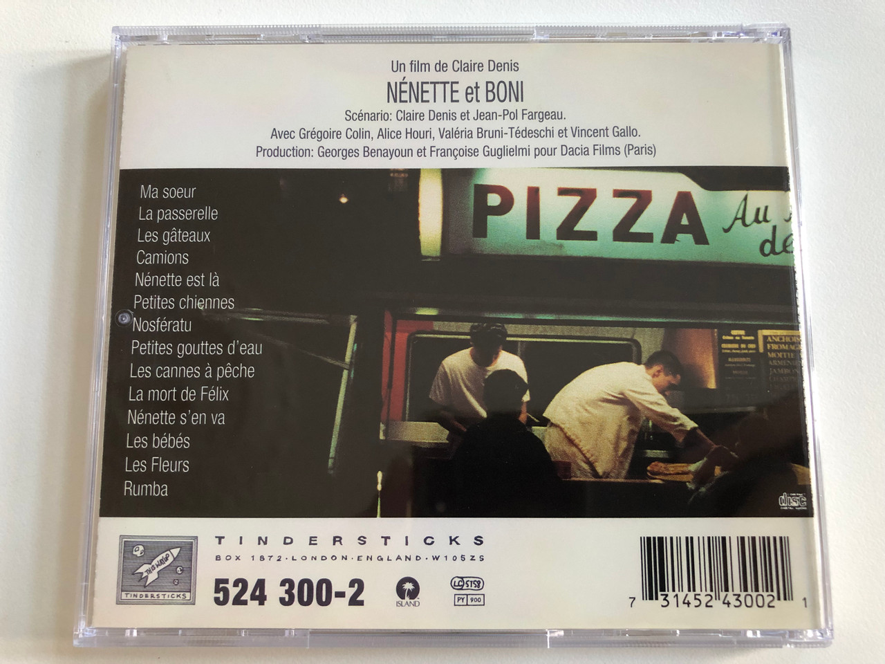 https://cdn10.bigcommerce.com/s-62bdpkt7pb/products/0/images/196803/Musique_originale_du_film_-_Nnette_Et_Boni_-_par_tindersticks_This_Way_Up_Audio_CD_1996_524_300-2_4__12068.1635141589.1280.1280.JPG?c=2&_gl=1*1vv2lfm*_ga*MjA2NTIxMjE2MC4xNTkwNTEyNTMy*_ga_WS2VZYPC6G*MTYzNTE0MTM4MC4xMzguMC4xNjM1MTQxMzgwLjYw