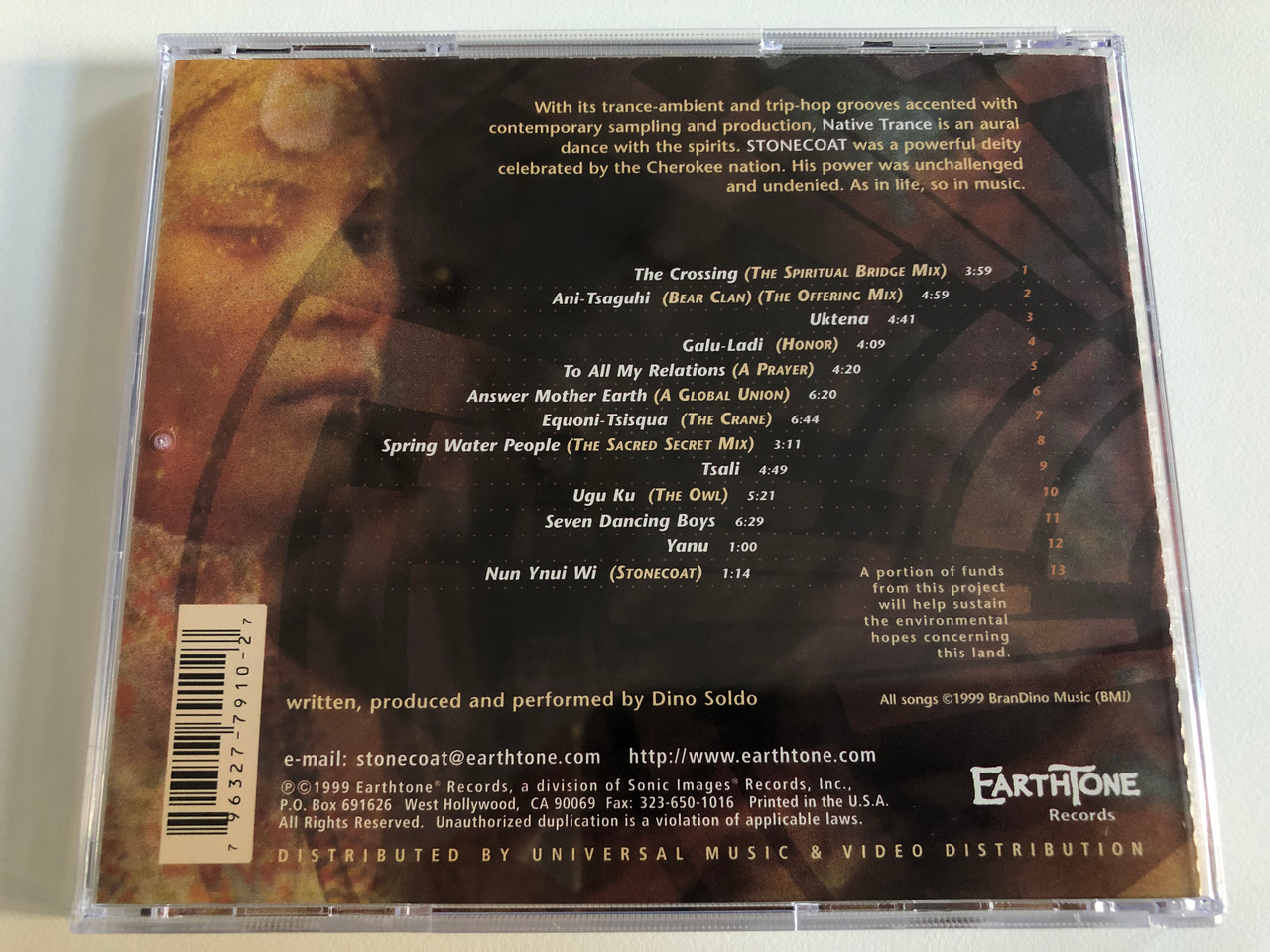 https://cdn10.bigcommerce.com/s-62bdpkt7pb/products/0/images/196978/Stonecoat_Native_Trance_Earthtone_Records_Audio_CD_1999_ETD-7910_7__17242.1635231066.1280.1280.JPG?c=2&_gl=1*1b6k5sx*_ga*MjA2NTIxMjE2MC4xNTkwNTEyNTMy*_ga_WS2VZYPC6G*MTYzNTIyNDk1Ni4xNDEuMS4xNjM1MjMxMDM4LjYw