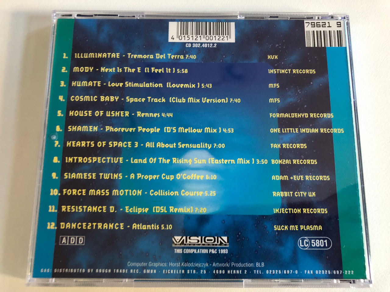 https://cdn10.bigcommerce.com/s-62bdpkt7pb/products/0/images/197081/World_Of_Trance_-_New_Dimensions_In_Dance_Dance2Trance_Cosmic_Baby_Moby_Shamen_Resistance_D._Hearts_Of_Space_Illuminatae_Vision_Soundcarriers_Audio_CD_302.4012_5__32606.1635238930.1280.1280.JPG?c=2&_gl=1*1i0mdpd*_ga*MjA2NTIxMjE2MC4xNTkwNTEyNTMy*_ga_WS2VZYPC6G*MTYzNTIyNDk1Ni4xNDEuMS4xNjM1MjM5MDA4LjYw