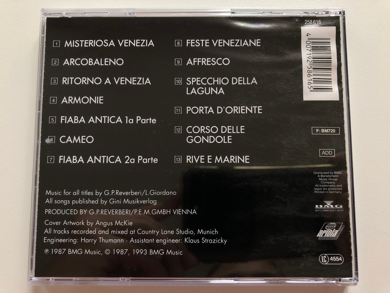 https://cdn10.bigcommerce.com/s-62bdpkt7pb/products/0/images/199143/Rondo_Veneziano_Misteriosa_Venezia_BMG_Audio_CD_1993_Stereo_258_616_4__97835.1636702297.1280.1280.JPG?c=2&_gl=1*1wphwpj*_ga*MjA2NTIxMjE2MC4xNTkwNTEyNTMy*_ga_WS2VZYPC6G*MTYzNjY5OTY5Ni4xNjcuMS4xNjM2NzAyMjQzLjYw