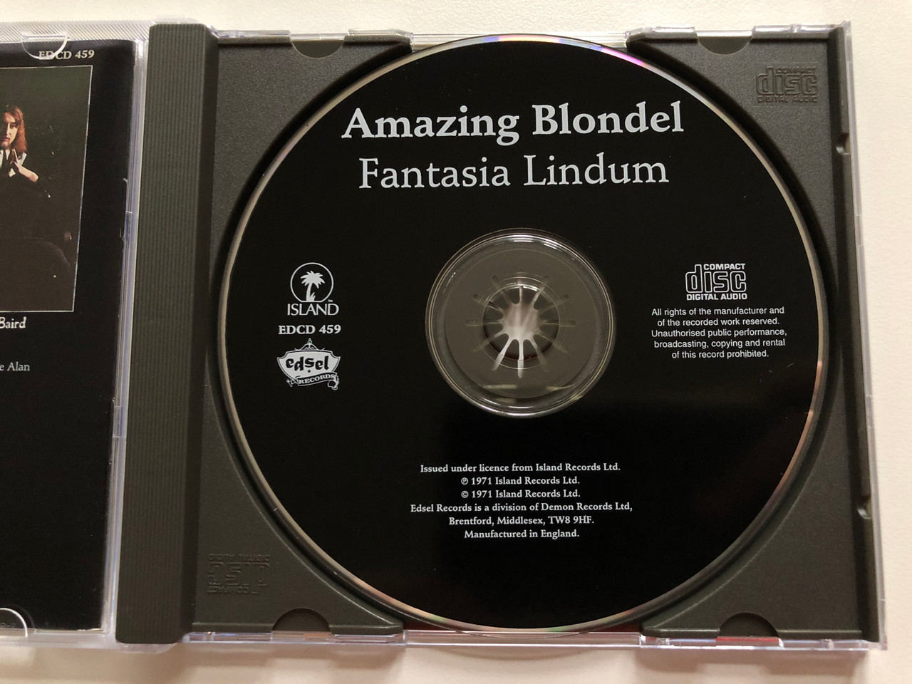 https://cdn10.bigcommerce.com/s-62bdpkt7pb/products/0/images/199245/Amazing_Blondel_Fantasia_Lindum_Edsel_Records_Audio_CD_EDCD_459_3__64961.1636715738.1280.1280.JPG?c=2&_gl=1*85c4oa*_ga*MjA2NTIxMjE2MC4xNTkwNTEyNTMy*_ga_WS2VZYPC6G*MTYzNjcxMDM2OC4xNjguMS4xNjM2NzE1NjIxLjI2
