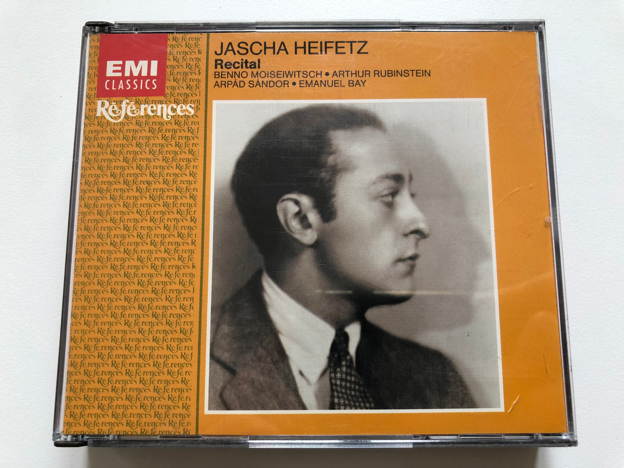 https://cdn10.bigcommerce.com/s-62bdpkt7pb/products/0/images/199399/Jascha_Heifetz_-_Recital_-_Benno_Moiseiwitsch_Arthur_Rubinstein_Arpad_Sandor_Emanuel_Bay_Rfrences_EMI_Classics_2x_Audio_CD_1993_Mono_CHS_7649292_1__36798.1637081702.1280.1280.JPG?c=2&_gl=1*1yfqsa5*_ga*MjA2NTIxMjE2MC4xNTkwNTEyNTMy*_ga_WS2VZYPC6G*MTYzNzA3MzE4OC4xNzIuMS4xNjM3MDgxNDY3LjI5
