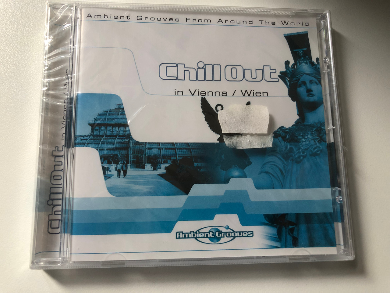 https://cdn10.bigcommerce.com/s-62bdpkt7pb/products/0/images/200413/Chill_Out_in_ViennWien_Ambient_Grooves_From_Around_The_World_Promo_Sound_Audio_CD_2005_CD_113_1__03265.1637839239.1280.1280.JPG?c=2&_gl=1*w41wv4*_ga*MjA2NTIxMjE2MC4xNTkwNTEyNTMy*_ga_WS2VZYPC6G*MTYzNzgzODk5Mi4xODcuMS4xNjM3ODM5MjA5LjYw