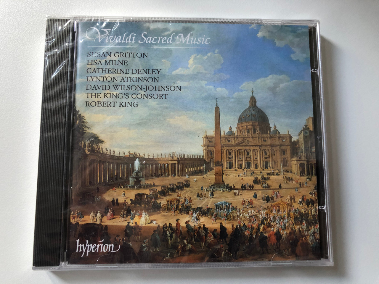https://cdn10.bigcommerce.com/s-62bdpkt7pb/products/0/images/200469/Vivaldi_-_Sacred_Music_Susan_Gritton_Lisa_Milne_Catherine_Denley_Lynton_Atkinson_David_Wilson-Johnson_The_Kings_Consort_Robert_King_Hyperion_Audio_CD_CDA66769_1__30233.1637857960.1280.1280.JPG?c=2&_gl=1*1e53hmr*_ga*MjA2NTIxMjE2MC4xNTkwNTEyNTMy*_ga_WS2VZYPC6G*MTYzNzg1MjczMi4xODkuMS4xNjM3ODU3NjYyLjI5