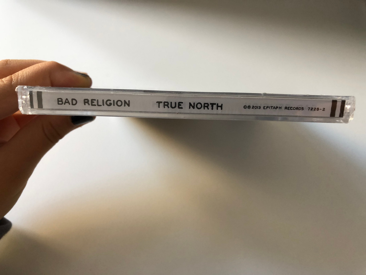 https://cdn10.bigcommerce.com/s-62bdpkt7pb/products/0/images/200572/Bad_Religion_True_North_Epitaph_Audio_CD_2013_7228-2_3__69475.1637926929.1280.1280.JPG?c=2&_gl=1*u707qg*_ga*MjA2NTIxMjE2MC4xNTkwNTEyNTMy*_ga_WS2VZYPC6G*MTYzNzkxNzgxMy4xOTEuMS4xNjM3OTI2ODI2LjIw