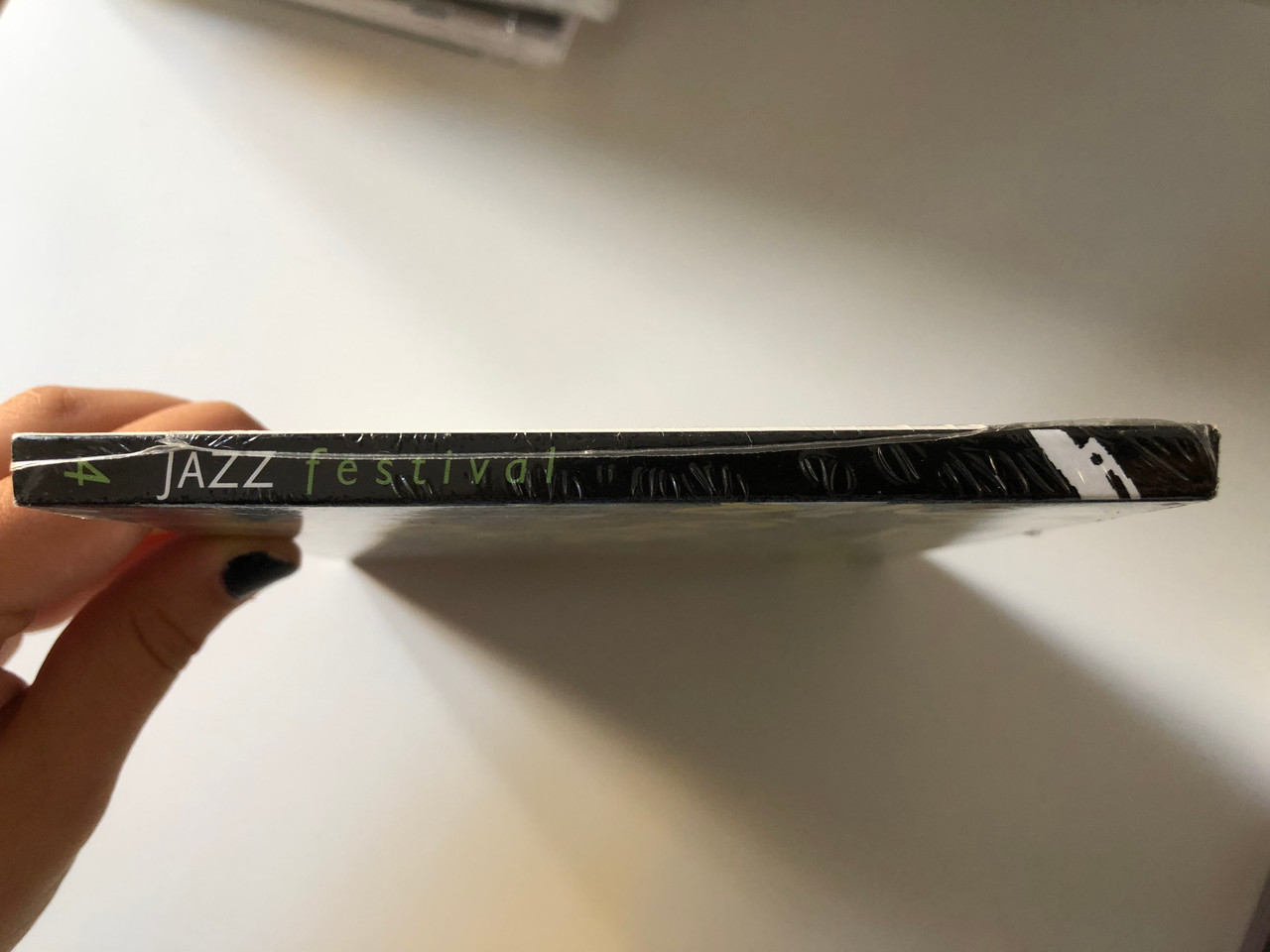 https://cdn10.bigcommerce.com/s-62bdpkt7pb/products/0/images/200780/Jazz_Festival_-_Volume_4_-_kansas_city_jazz_Joe_Turner_Buster_Smith_T-bone_Walker_Count_Basie_Jimmy_Witherspoon_Ben_Webster_Vic_Dickenson_Buck_Clayton_Warner_Strategic_Marketing_Au_3__87913.1638281379.1280.1280.JPG?c=2&_gl=1*ufkn7i*_ga*MjA2NTIxMjE2MC4xNTkwNTEyNTMy*_ga_WS2VZYPC6G*MTYzODI3OTIyNy4xOTYuMS4xNjM4MjgxMDM4LjQz