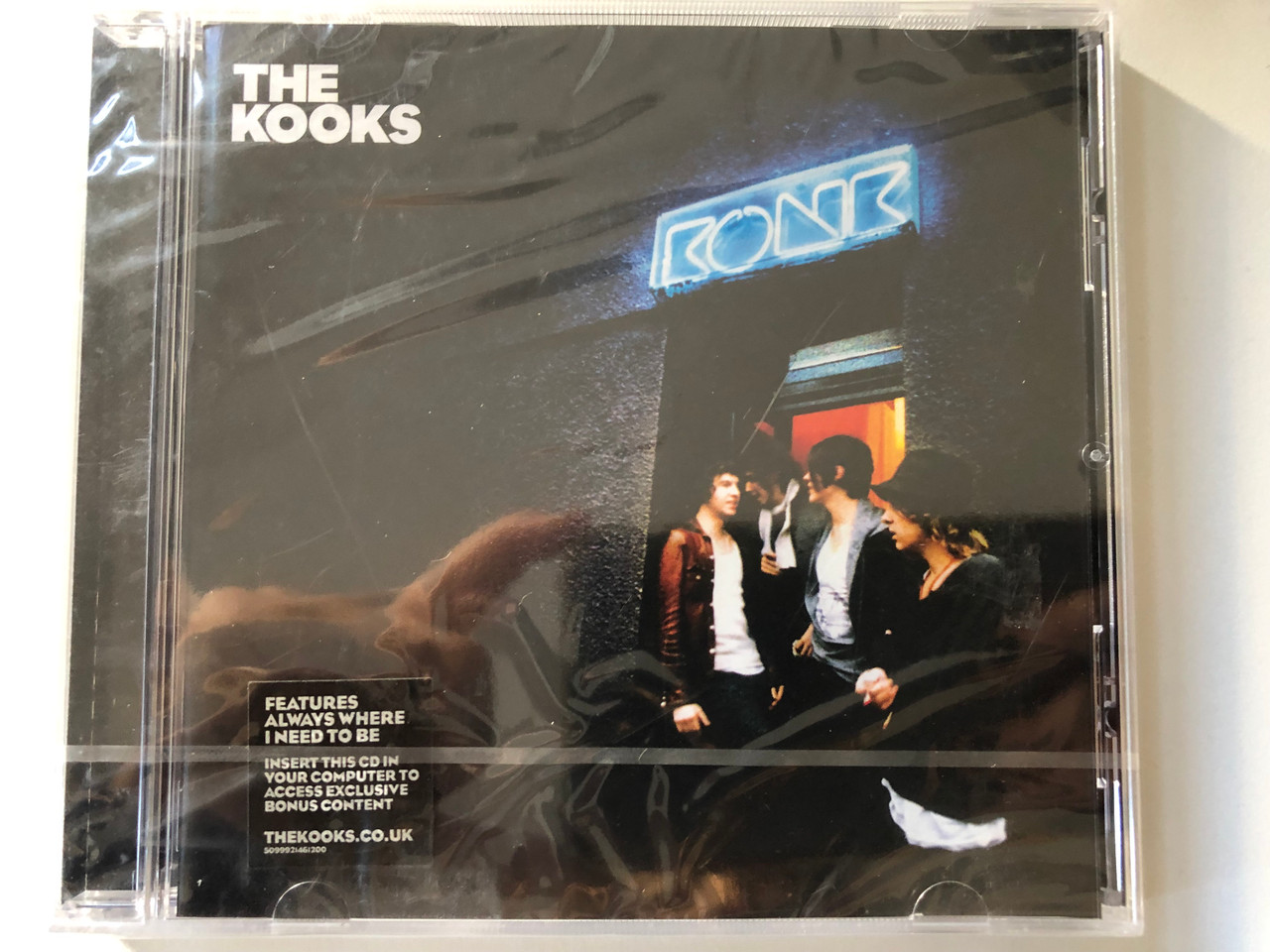 https://cdn10.bigcommerce.com/s-62bdpkt7pb/products/0/images/201064/The_Kooks_Konk_Features_Always_Where_I_Need_To_Be_Inserst_This_CD_In_Your_Computer_To_Access_Exclusive_Bonus_Content_Virgin_Audio_CD_2008_5099921461200_1__17068.1638536644.1280.1280.JPG?c=2&_gl=1*1hu4g2d*_ga*MjA2NTIxMjE2MC4xNTkwNTEyNTMy*_ga_WS2VZYPC6G*MTYzODUzMTQ4NS4yMDEuMS4xNjM4NTM2NDgxLjE4