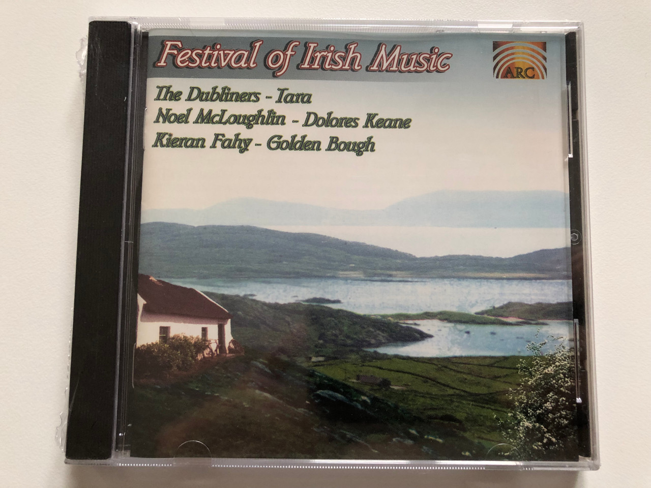 https://cdn10.bigcommerce.com/s-62bdpkt7pb/products/0/images/201614/Festival_Of_Irish_Music_The_Dubliners_Tara_Noel_McLoughlin_Dolores_Keane_Kieran_Fahy_Golden_Bough_ARC_Music_Audio_CD_1995_EUCD_1323_1__49533.1639392488.1280.1280.JPG?c=2&_gl=1*xuq4ow*_ga*MjA2NTIxMjE2MC4xNTkwNTEyNTMy*_ga_WS2VZYPC6G*MTYzOTM5MDc3NS4yMTIuMS4xNjM5MzkyMjM0LjU3