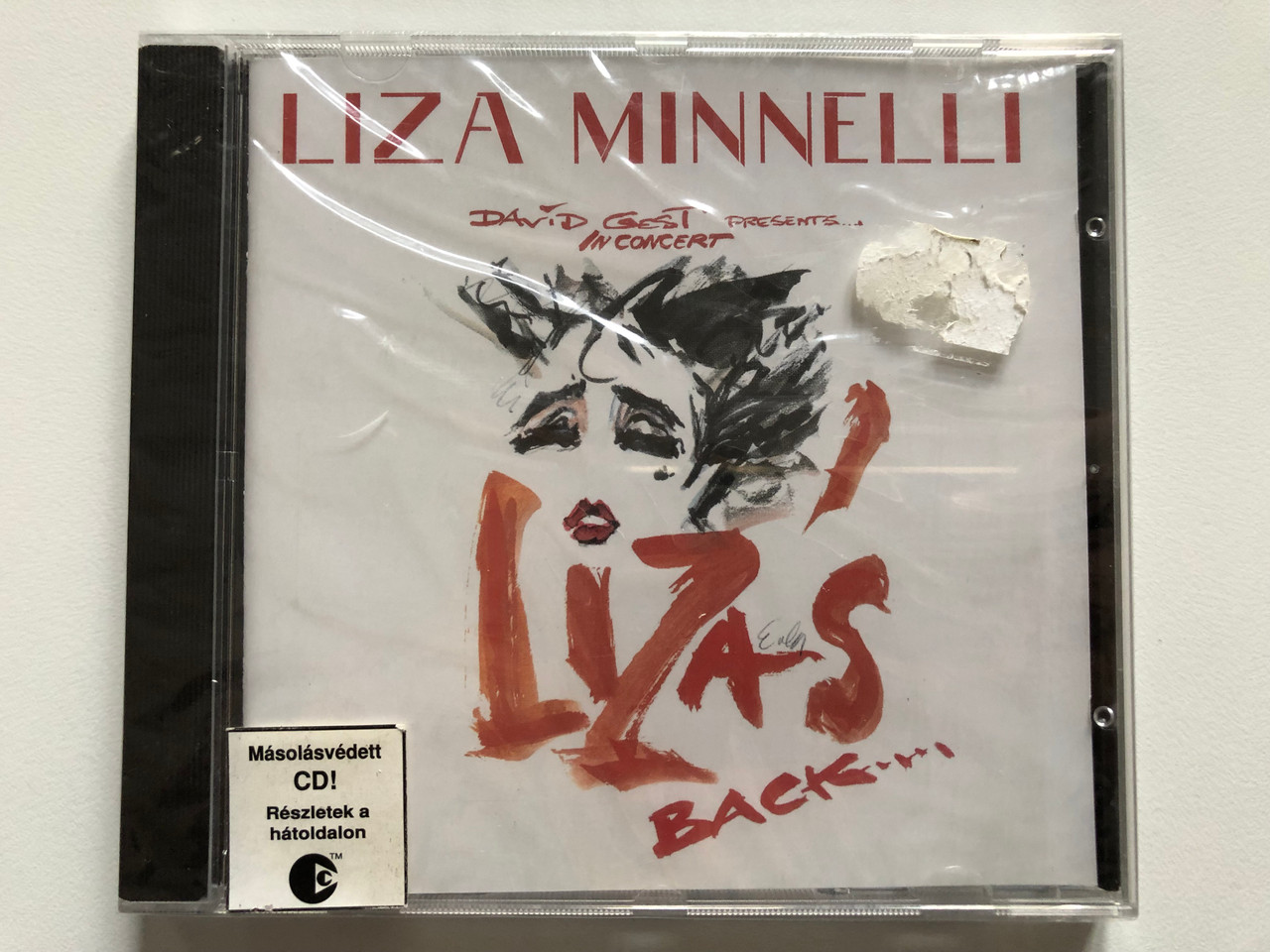 https://cdn10.bigcommerce.com/s-62bdpkt7pb/products/0/images/201780/Liza_Minnelli_Lizas_Back_J_Records_Audio_CD_2002_7_4321_97438_2_1__98903.1639554512.1280.1280.JPG?c=2&_gl=1*17nfe8s*_ga*MjA2NTIxMjE2MC4xNTkwNTEyNTMy*_ga_WS2VZYPC6G*MTYzOTU1MjAyMC4yMTcuMS4xNjM5NTU0MDQ4LjMy