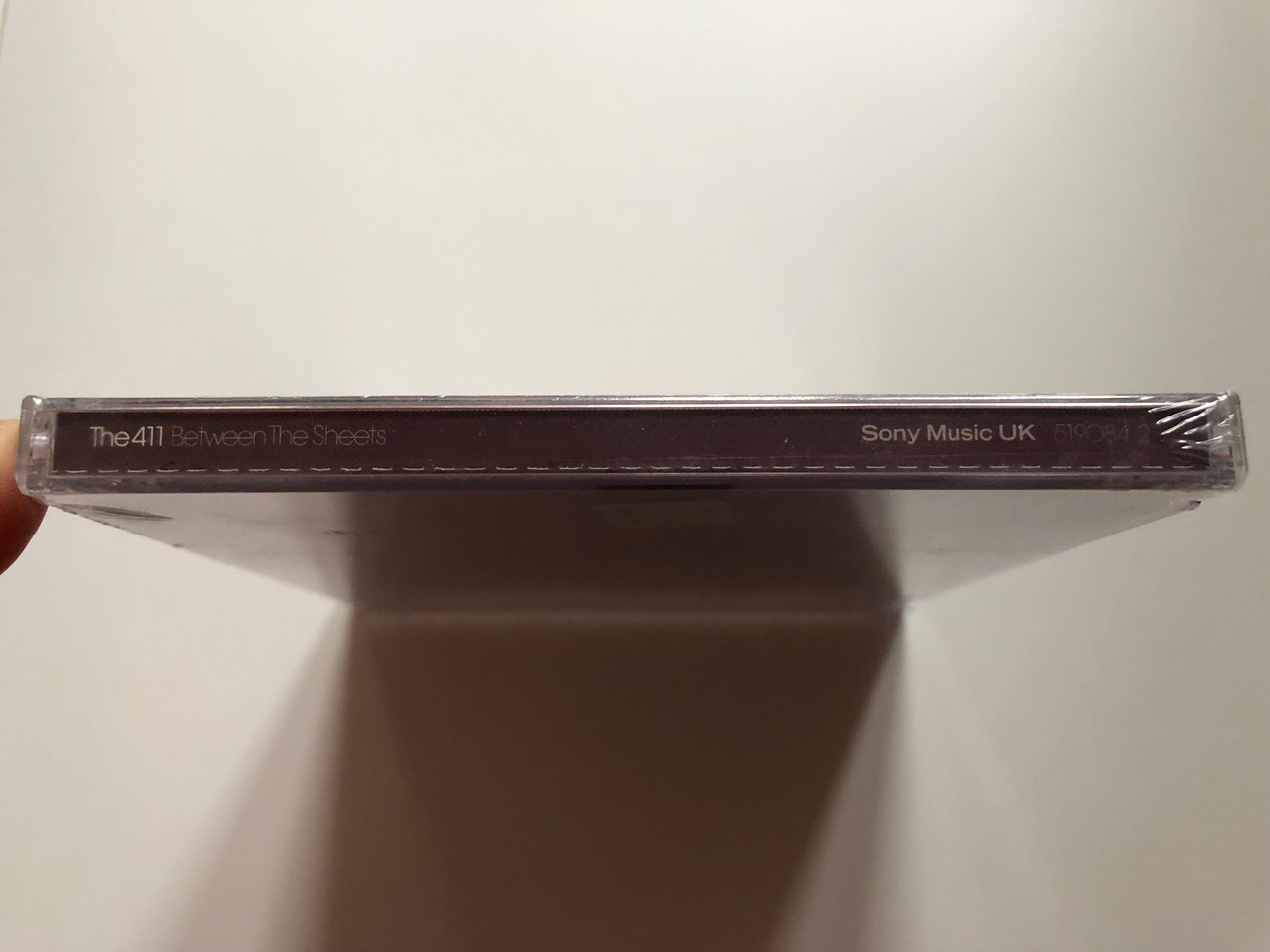 https://cdn10.bigcommerce.com/s-62bdpkt7pb/products/0/images/201965/The_411_Between_The_Sheets_Sony_Music_UK_Audio_CD_2004_519084_2_3__75505.1639753569.1280.1280.JPG?c=2&_gl=1*xk94rb*_ga*MjA2NTIxMjE2MC4xNTkwNTEyNTMy*_ga_WS2VZYPC6G*MTYzOTc0OTMxNS4yMjEuMS4xNjM5NzUzMzYxLjUy