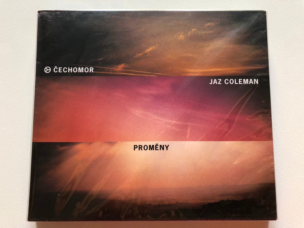 https://cdn10.bigcommerce.com/s-62bdpkt7pb/products/0/images/203310/echomor_Jaz_Coleman_Promny_Venkow_Records_Audio_CD_2001_013_577-2_1__20218.1640714496.1280.1280.JPG?c=2&_gl=1*dq2rmn*_ga*MjA2NTIxMjE2MC4xNTkwNTEyNTMy*_ga_WS2VZYPC6G*MTY0MDcwMjMxMS4yMzcuMS4xNjQwNzEzNDIxLjM2
