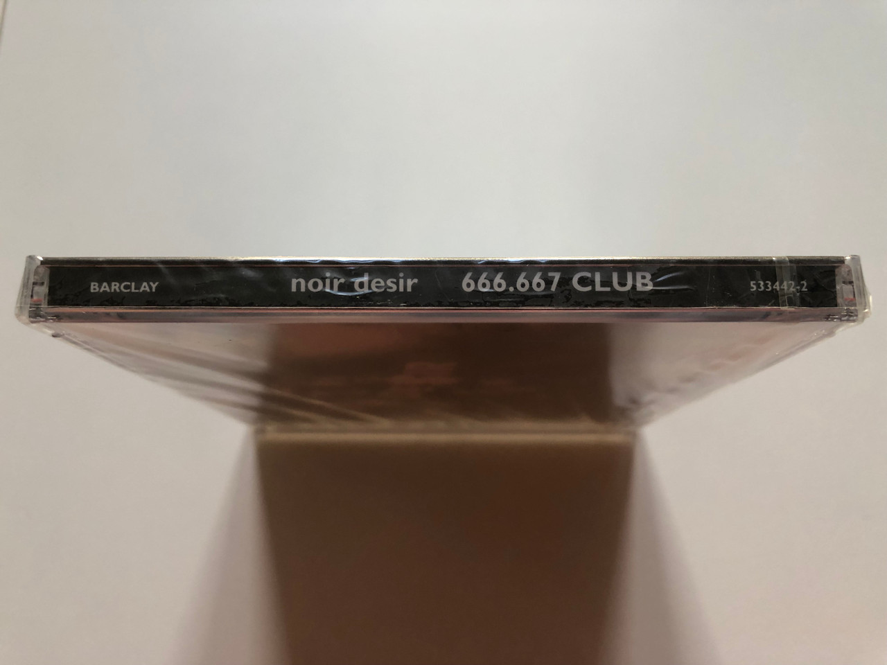 https://cdn10.bigcommerce.com/s-62bdpkt7pb/products/0/images/203359/Noir_Dsir_666.667_Club_Nouvel_Album_Inclus_Un_Jour_En_France_Barclay_Audio_CD_1996_533442-2_3__64748.1640785368.1280.1280.JPG?c=2&_gl=1*m4pmav*_ga*MjA2NTIxMjE2MC4xNTkwNTEyNTMy*_ga_WS2VZYPC6G*MTY0MDc4NDQ2Mi4yMzguMS4xNjQwNzg1MTk3LjU4